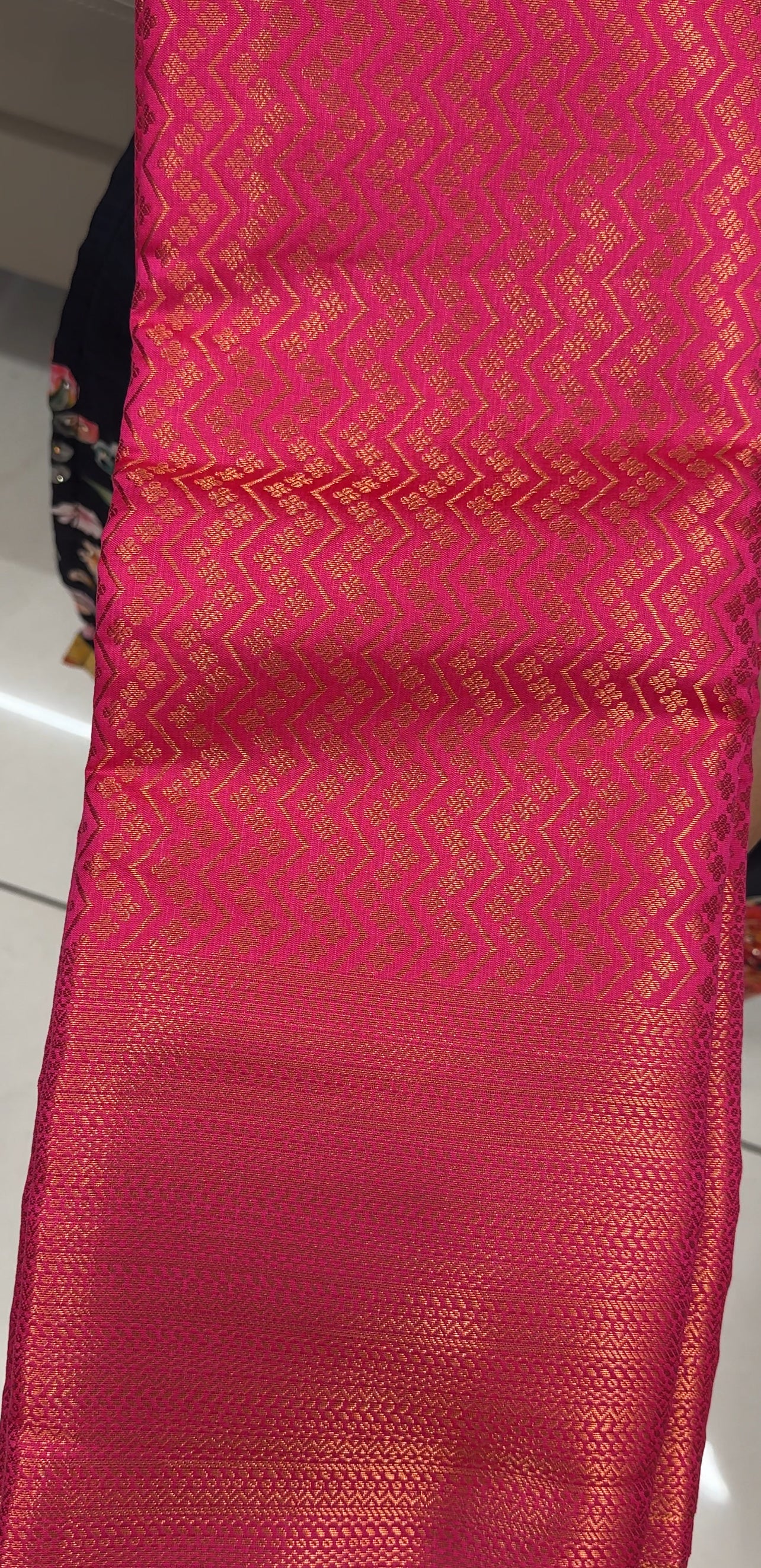 BUDGET BUY SAREES - IHA 28672