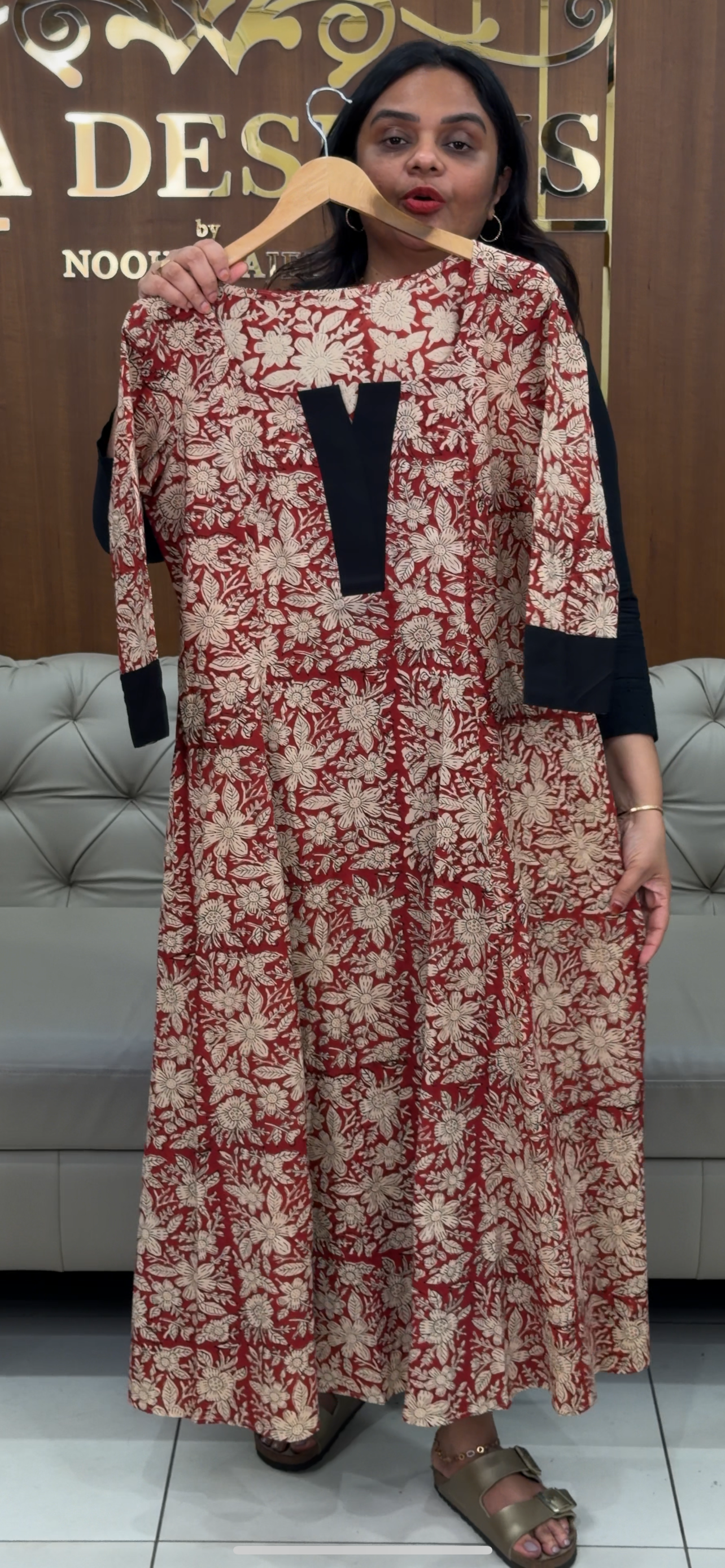 IHA'S IN-HOUSE ALINE TOPS - IHA 31854