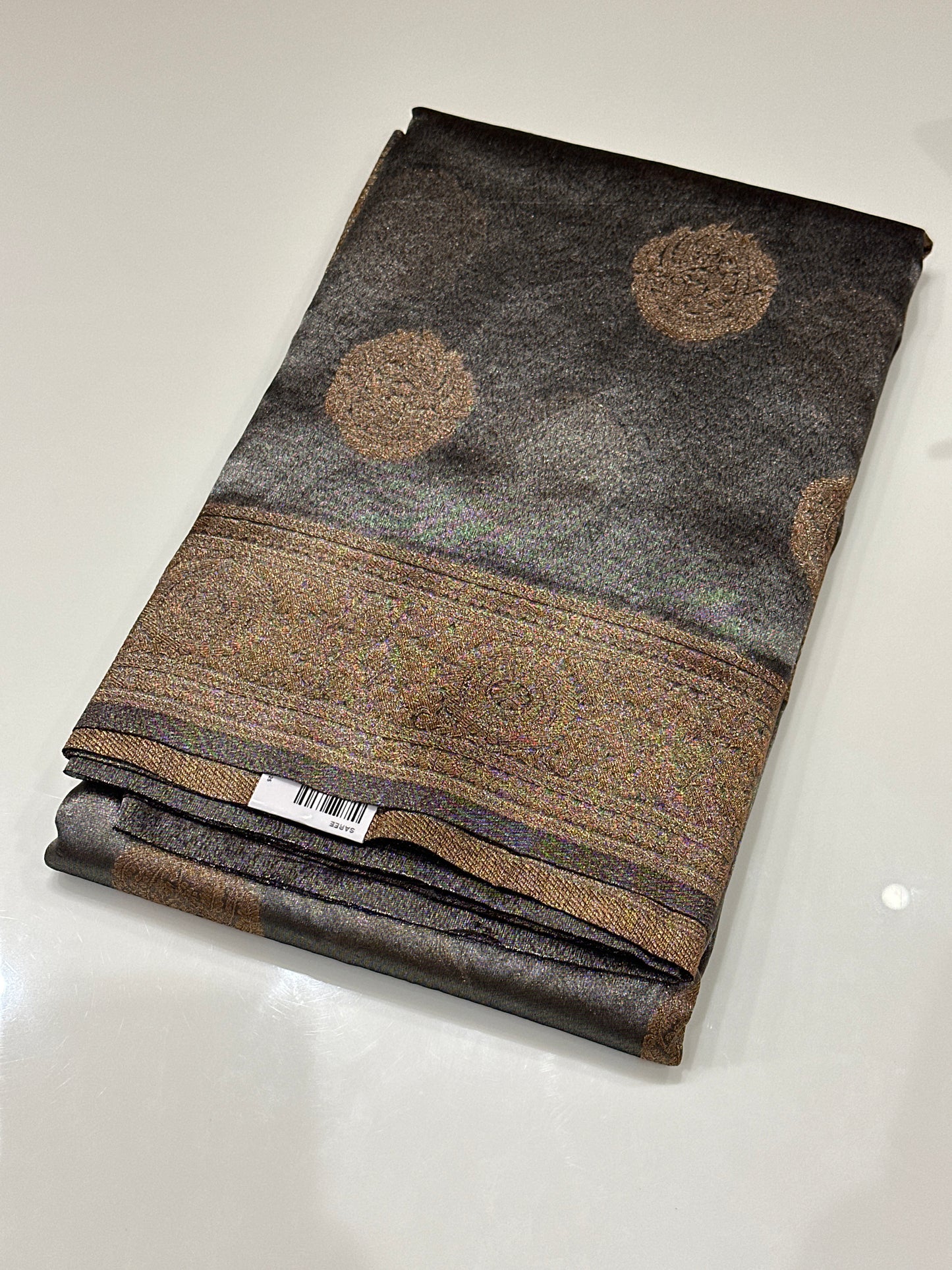 OFFER SALES SAREES - IHA 27137