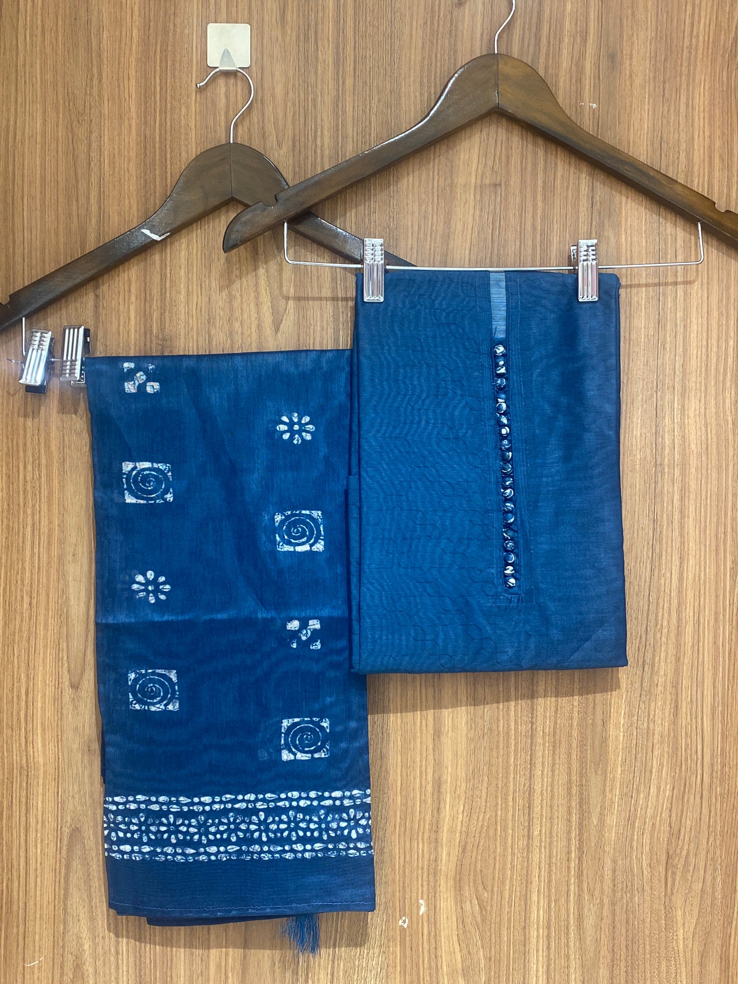 OFFER SALES UNSTITCHED SALWAR SUITS - IHA 26942