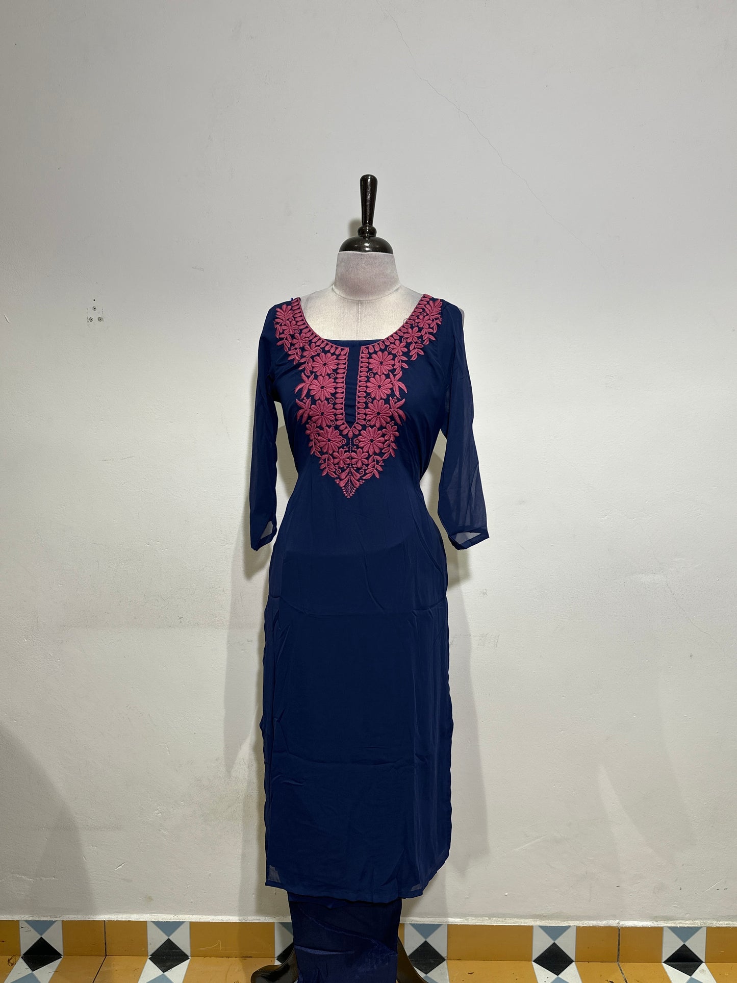 OFFER SALES TOP AND BOTTOM  -  IHA 34284