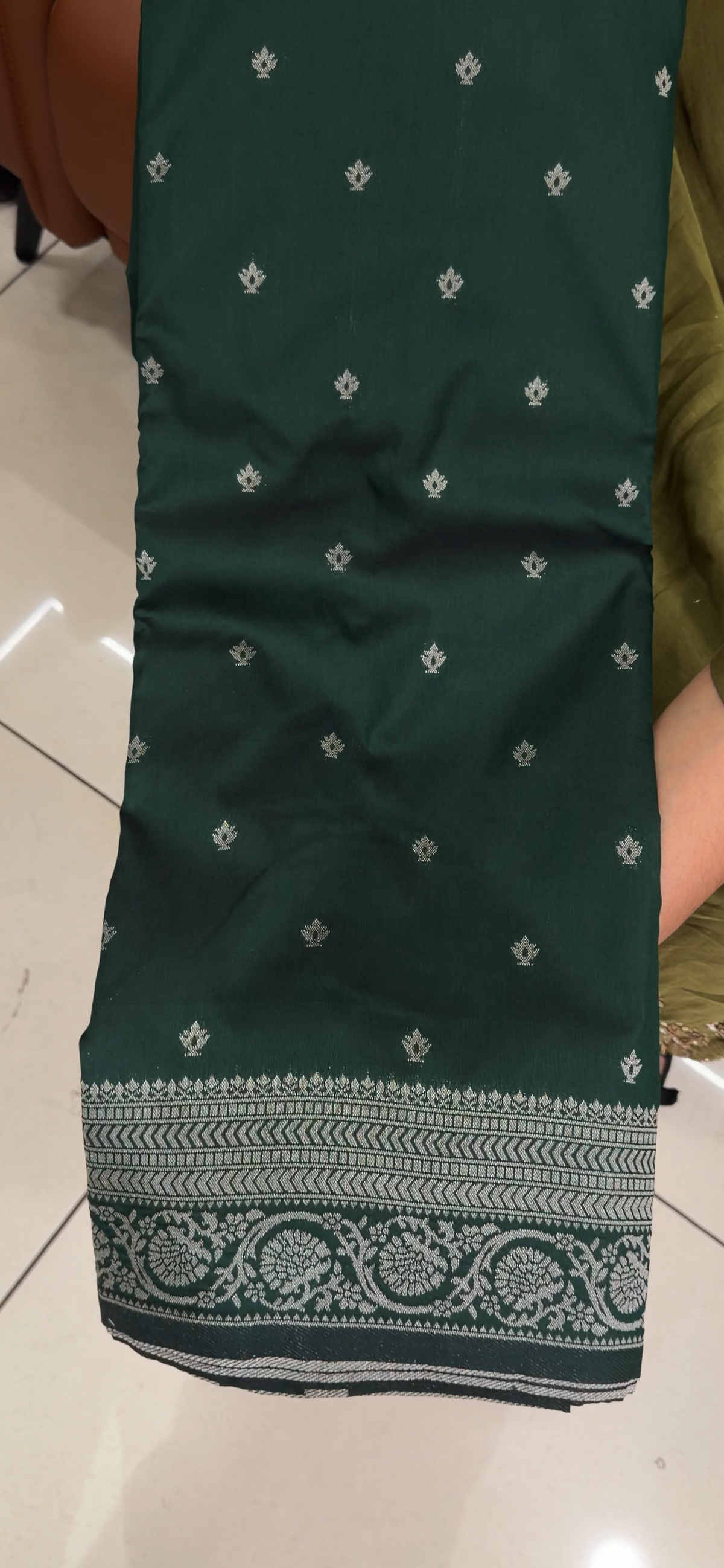 SEMI BANARASI SAREES - IHA 35378