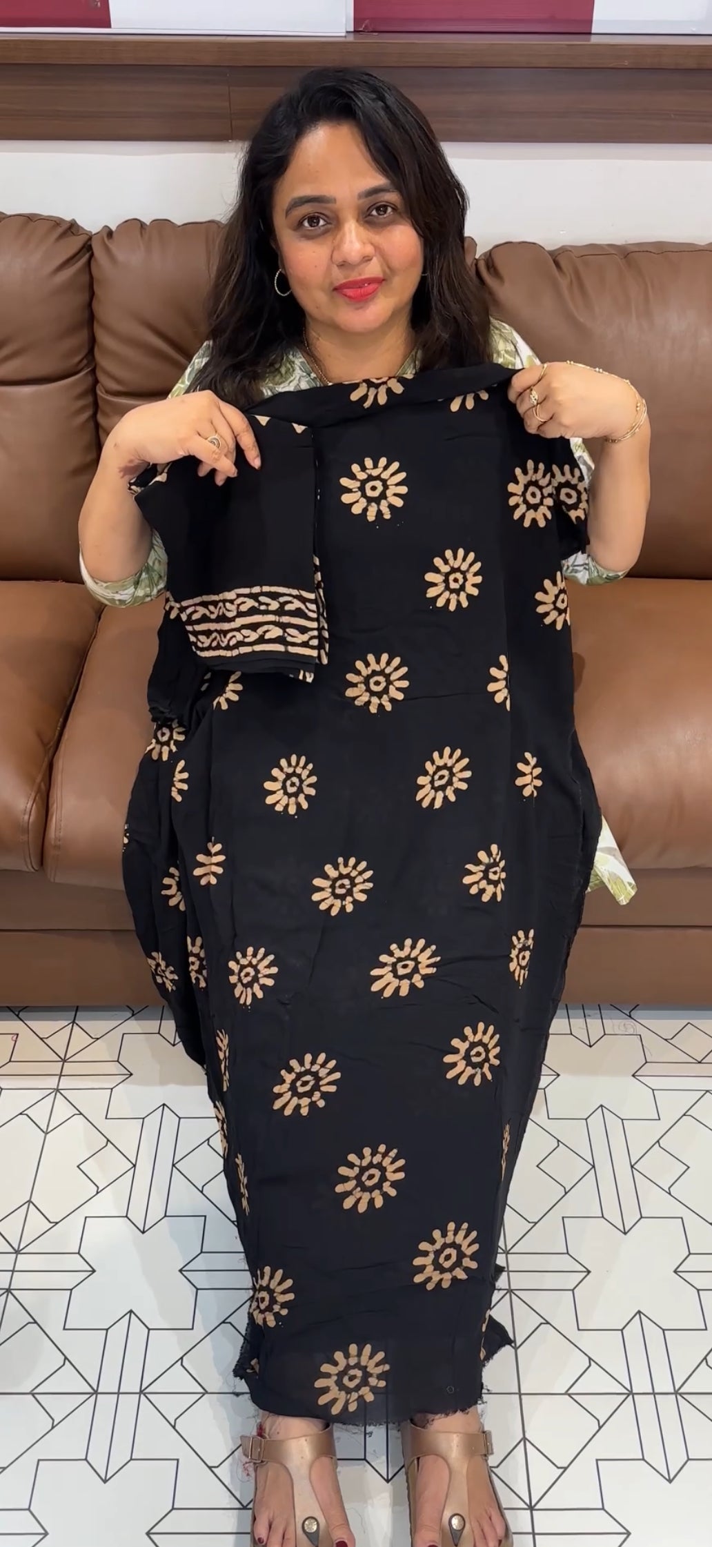 BATIK PRINTED UNSTITCHED SALWAR SUITS - IHA 26337