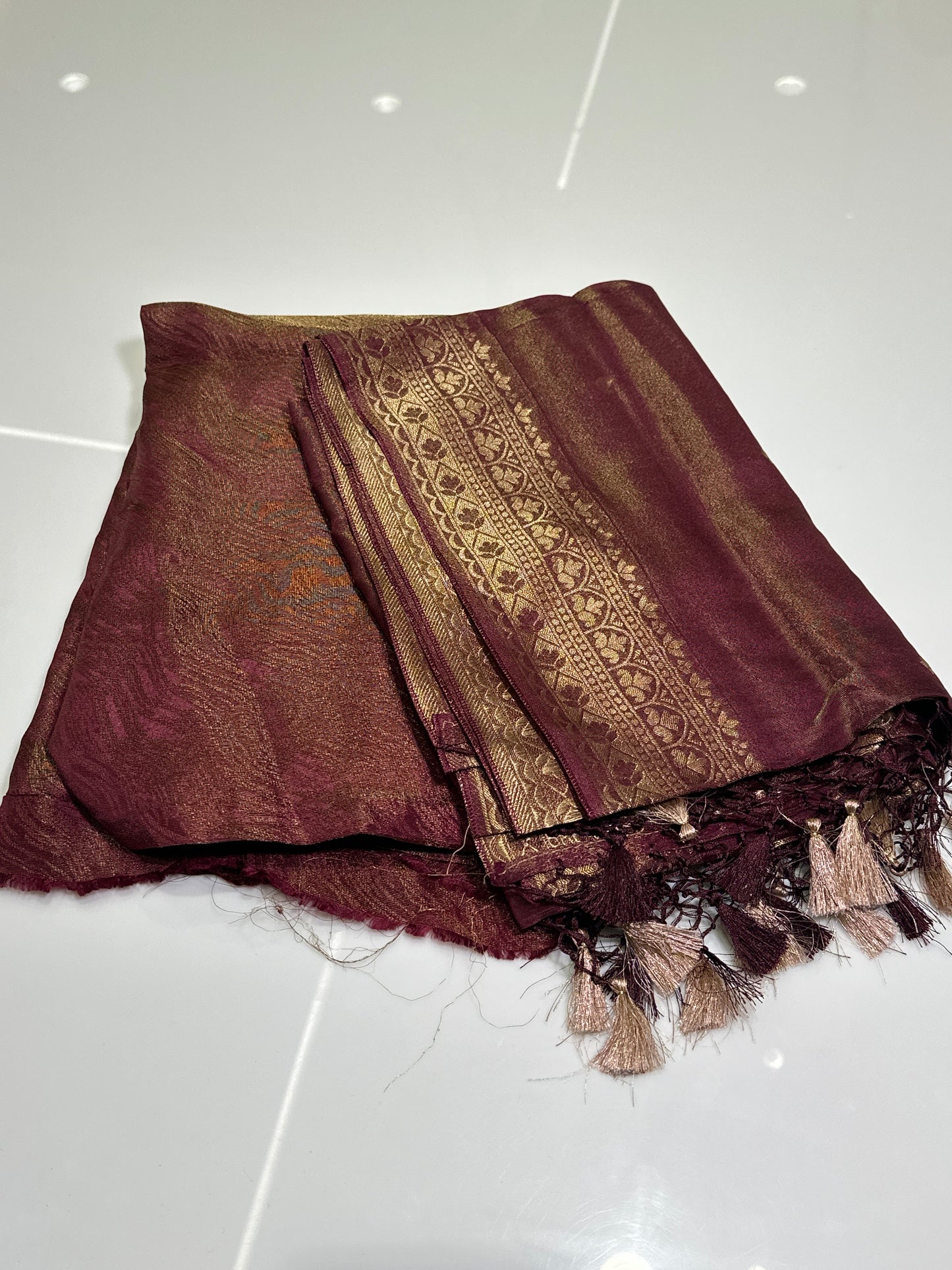 OFFER SALES UNSTITCHED SALWAR SUITS -  IHA 33436