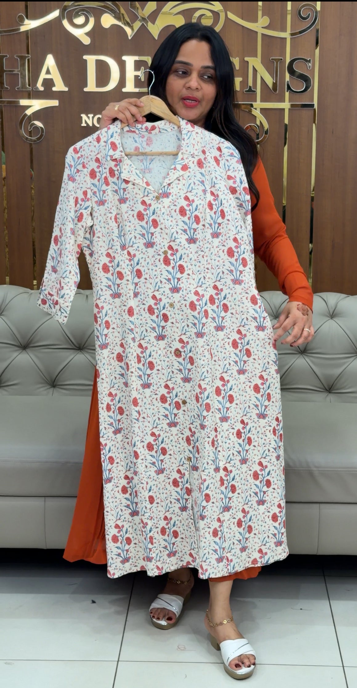 IHA'S IN-HOUSE COTTON TOPS - IHA 30604