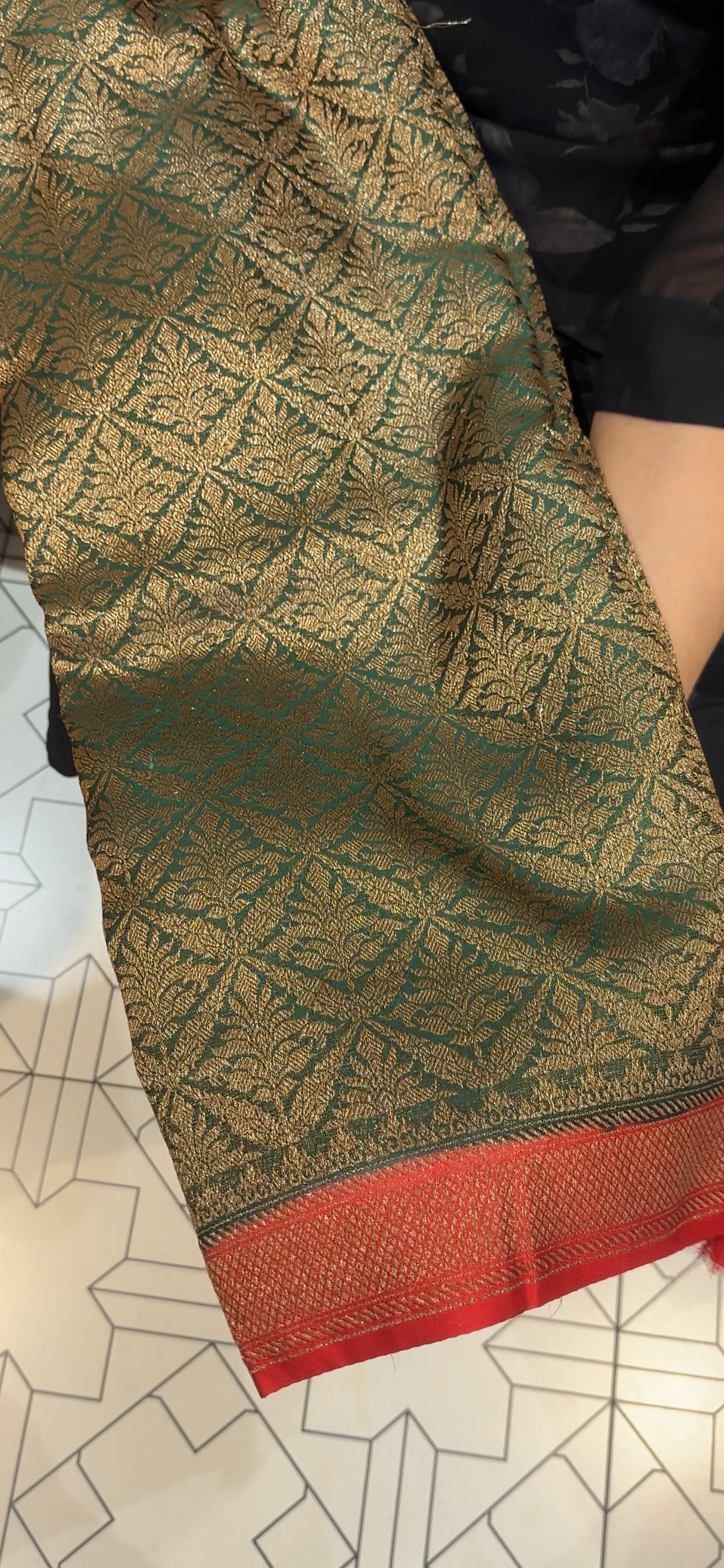 SEMI KATAN SAREES - IHA 35001