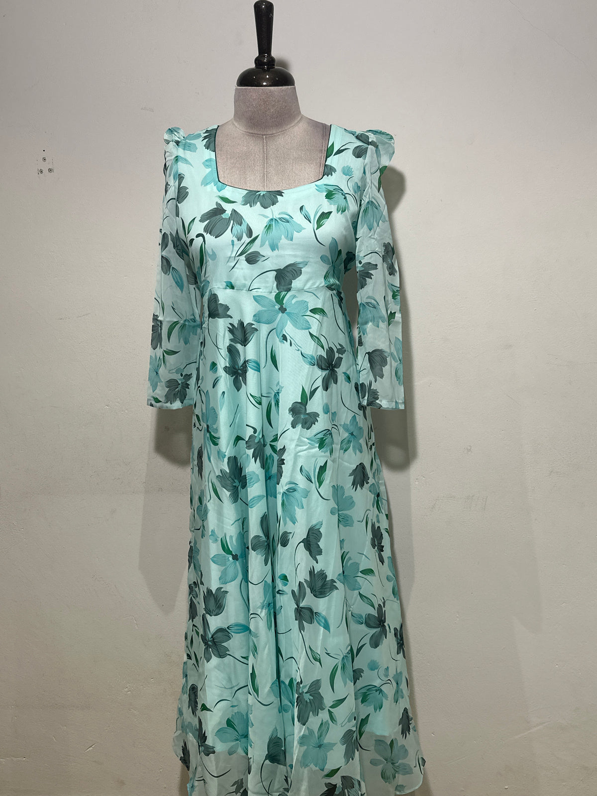 OFFER SALES TOP'S -  IHA 35675