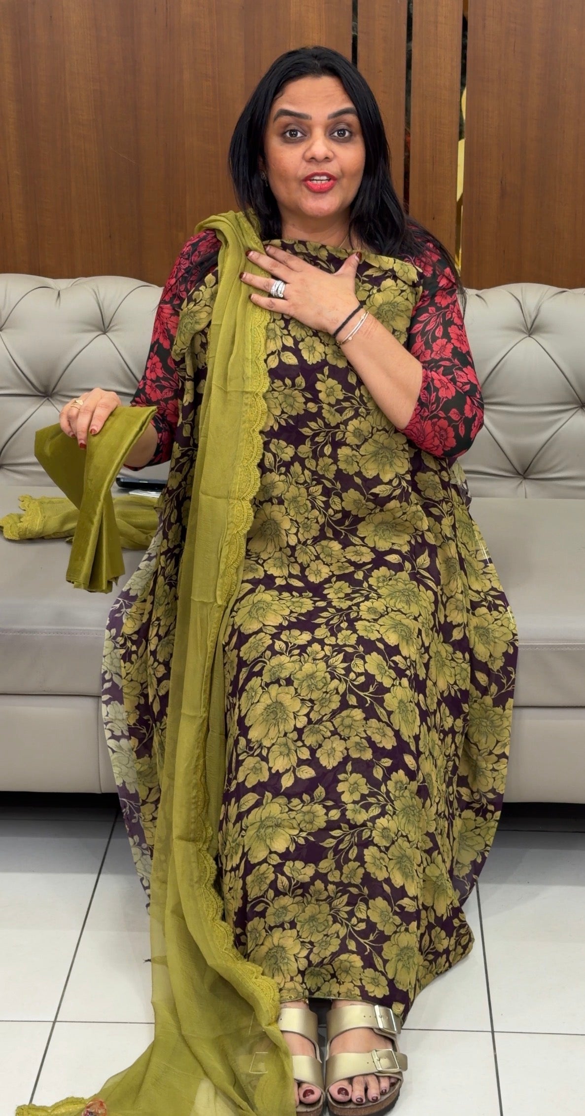 FLORAL PRINTED UNSTITCHED SALWAR SUITS - IHA 33178