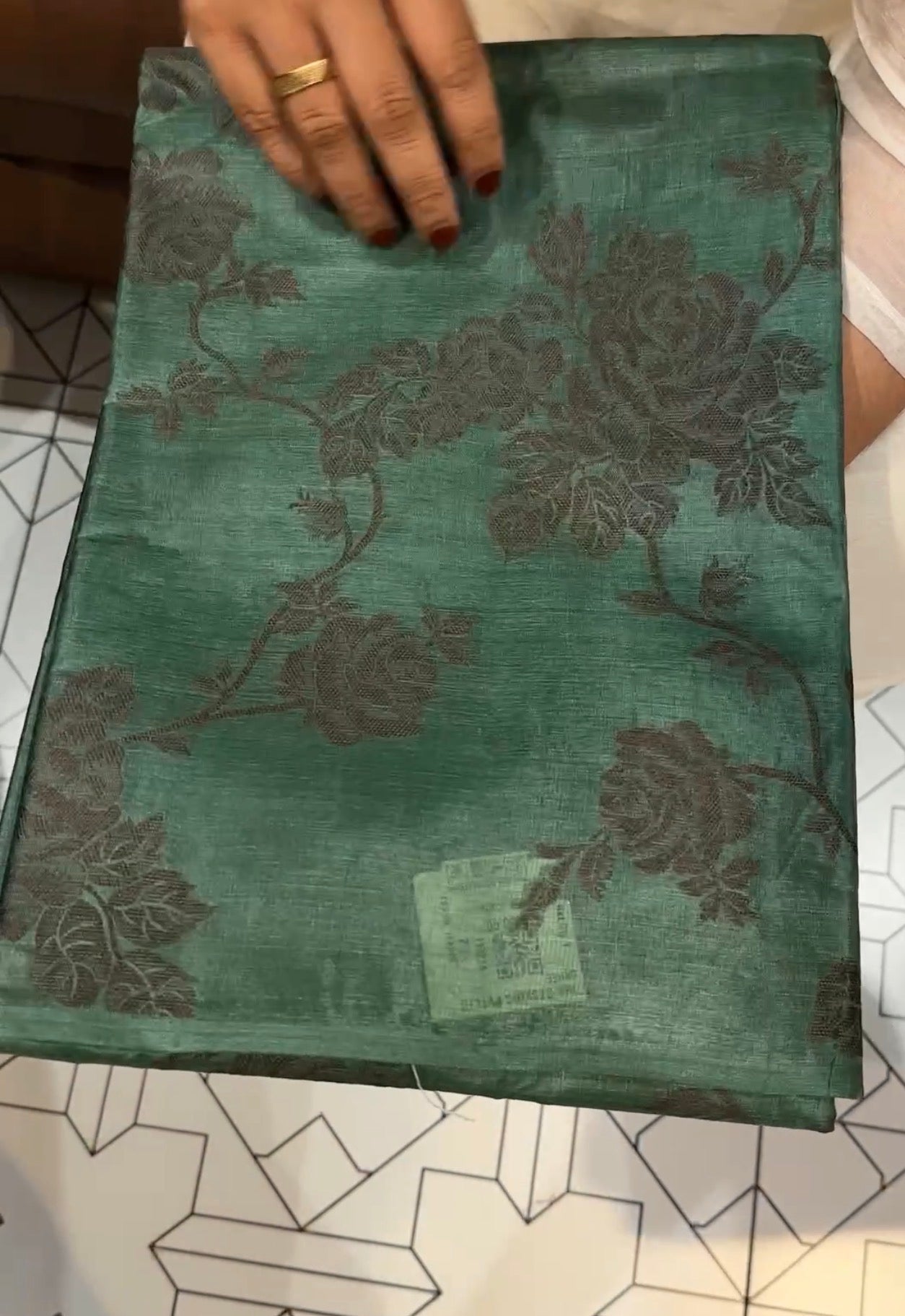 HANDLOOM TUSSUR SILK SAREES - IHA 31571