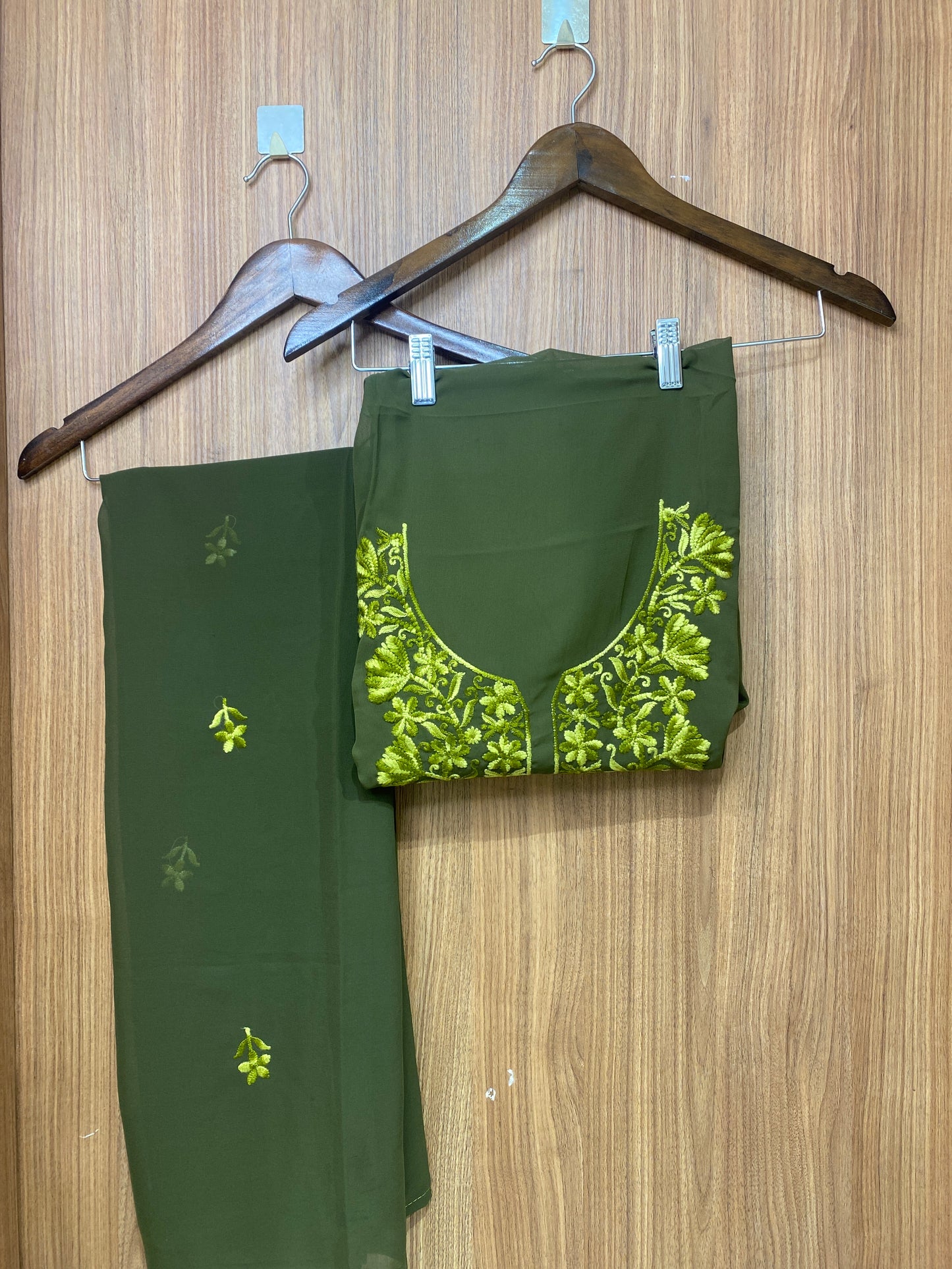 OFFER SALES UNSTITCHED SALWAR SUITS - IHA 26820