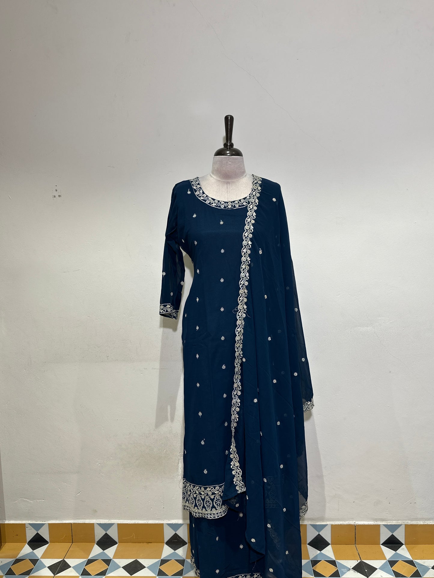 OFFER SALES TOP AND  BOTTOM  -  IHA 34290