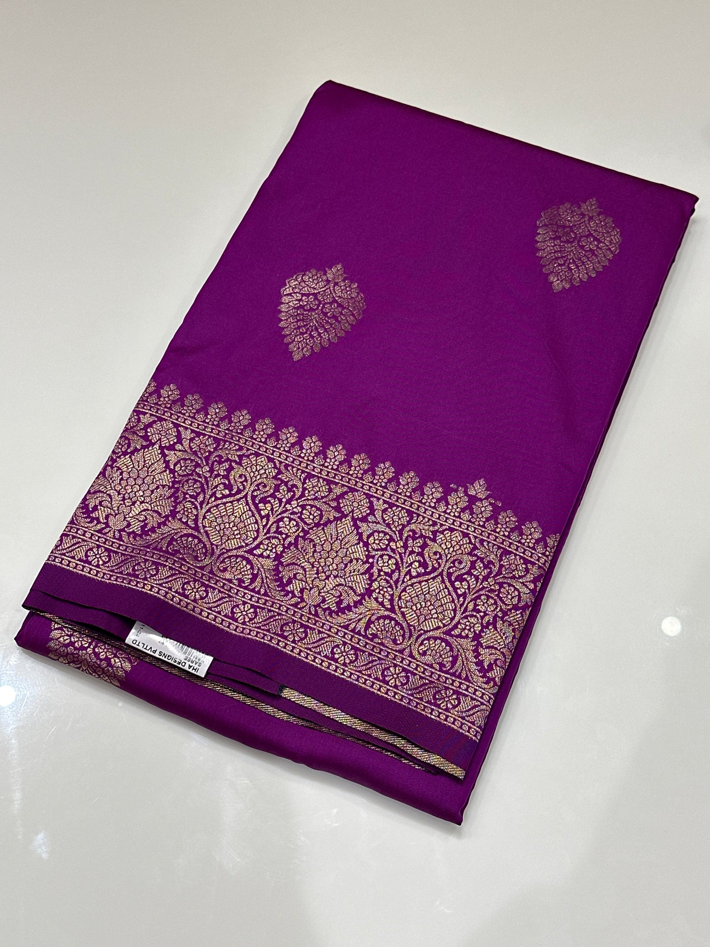 OFFER SALES SAREES - IHA 27137