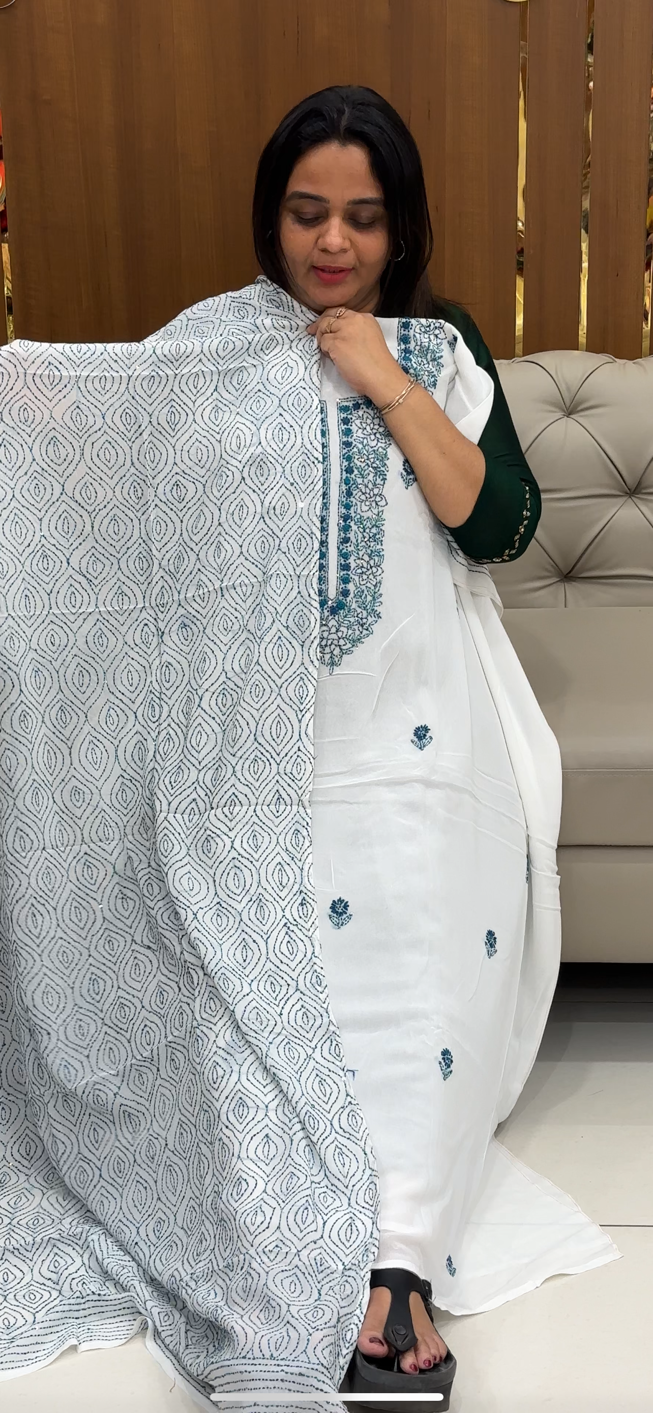 DESIGNER UNSTITCHED SALWAR SUITS - IHA 28584