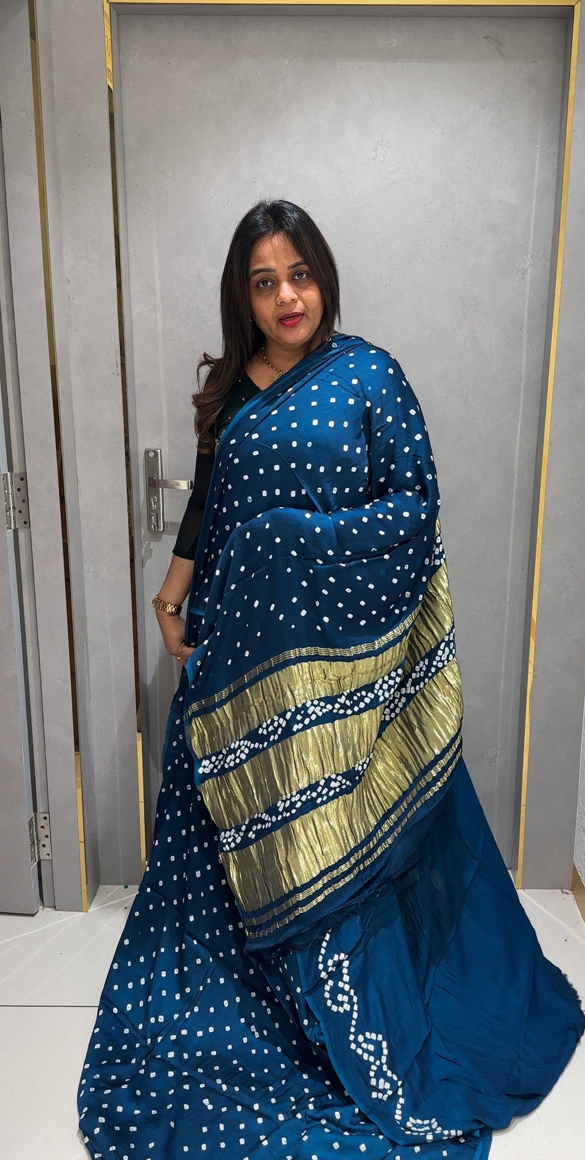 BANDANI SAREES - IHA 24420
