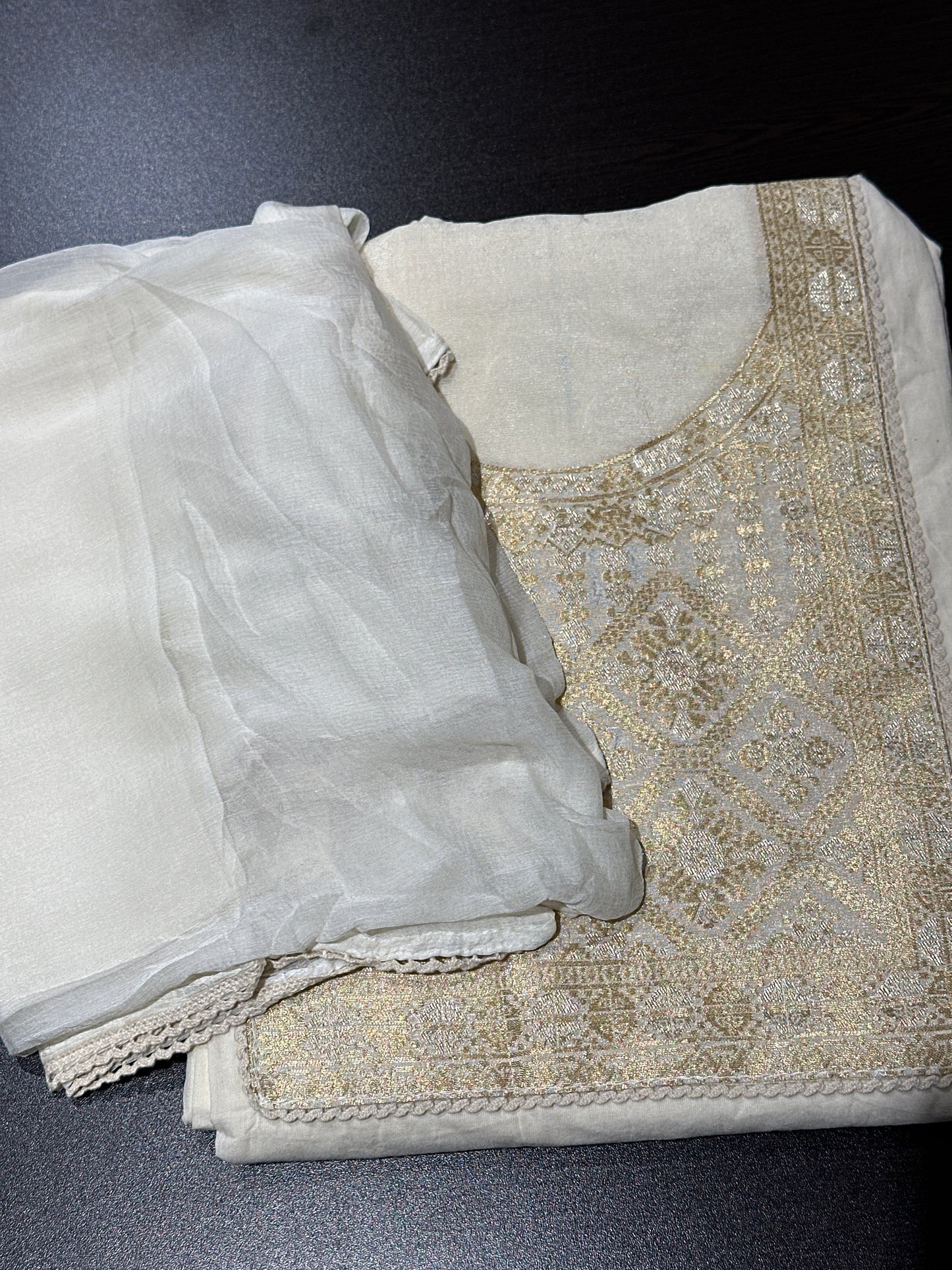 OFFER SALES UNSTITCHED SALWAR SUITS -  IHA 34168
