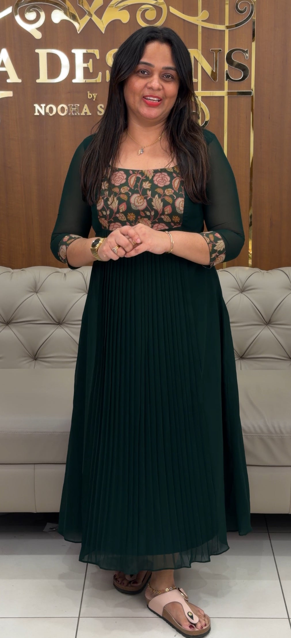 IHA'S IN-HOUSE ALINE TOPS - IHA 29235