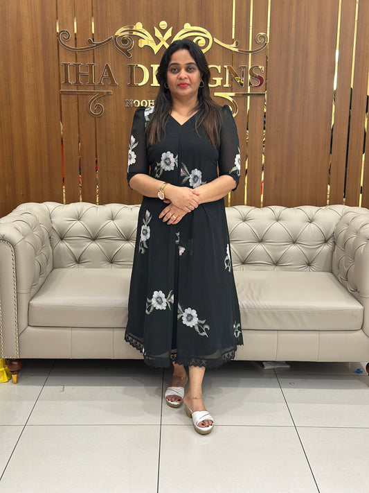 IHA'S IN-HOUSE GEORGETTE LONG A-LIEN TOPS - IHA 28654