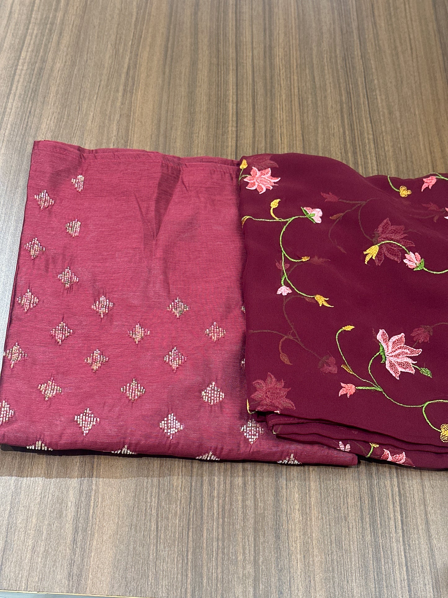OFFER SALES UNSTITCHED SALWAR SUITS -  IHA 33861