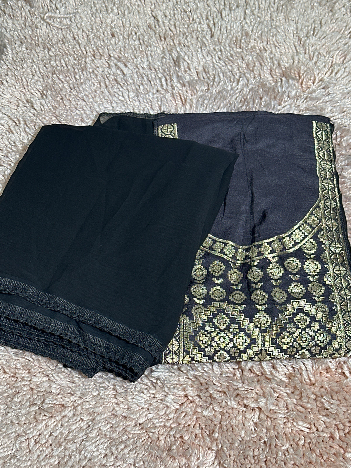 OFFER SALES UNSTITCHED SALWAR SUITS -  IHA 36053