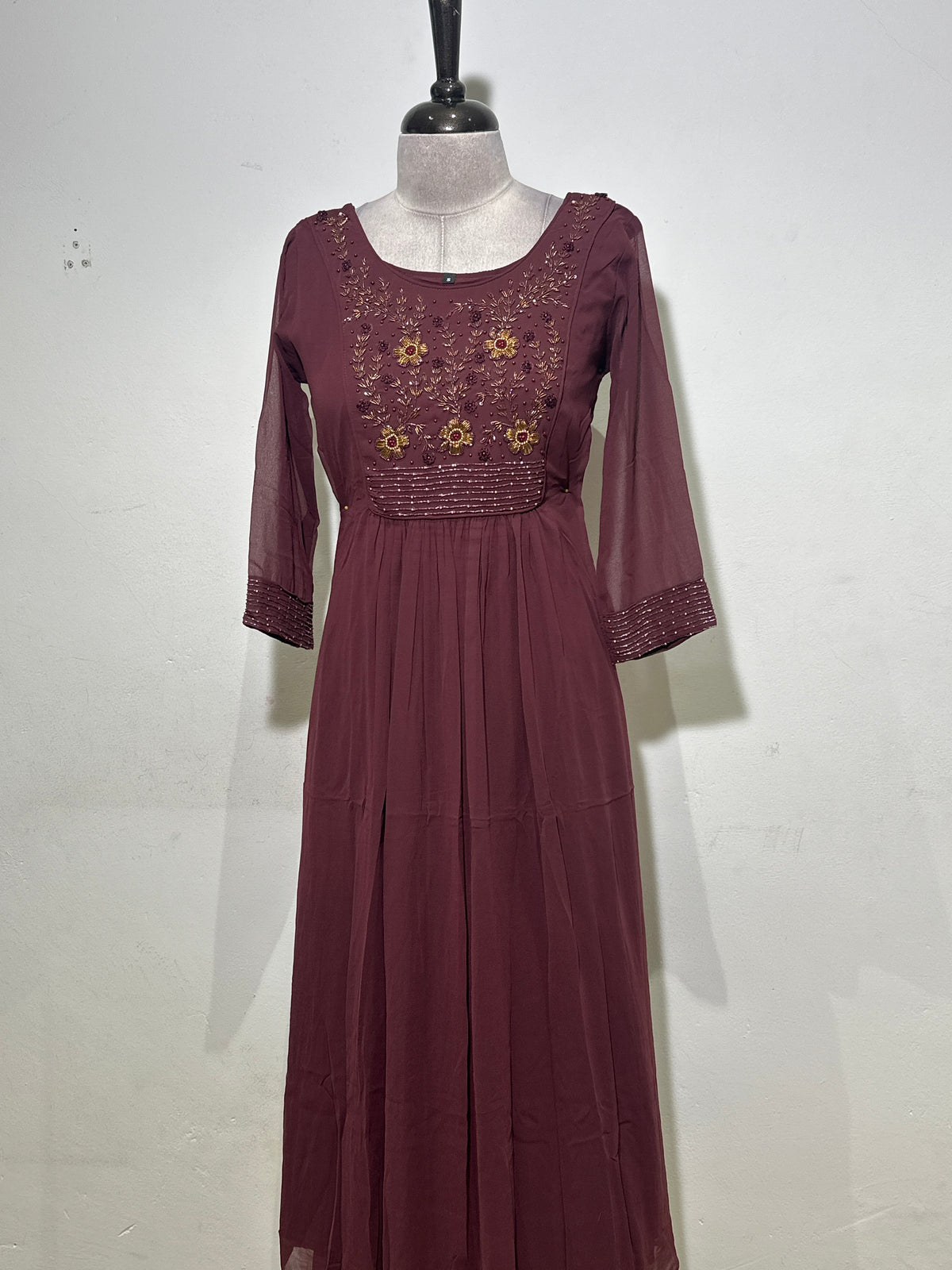 OFFER SALES TOP'S -  IHA 35651