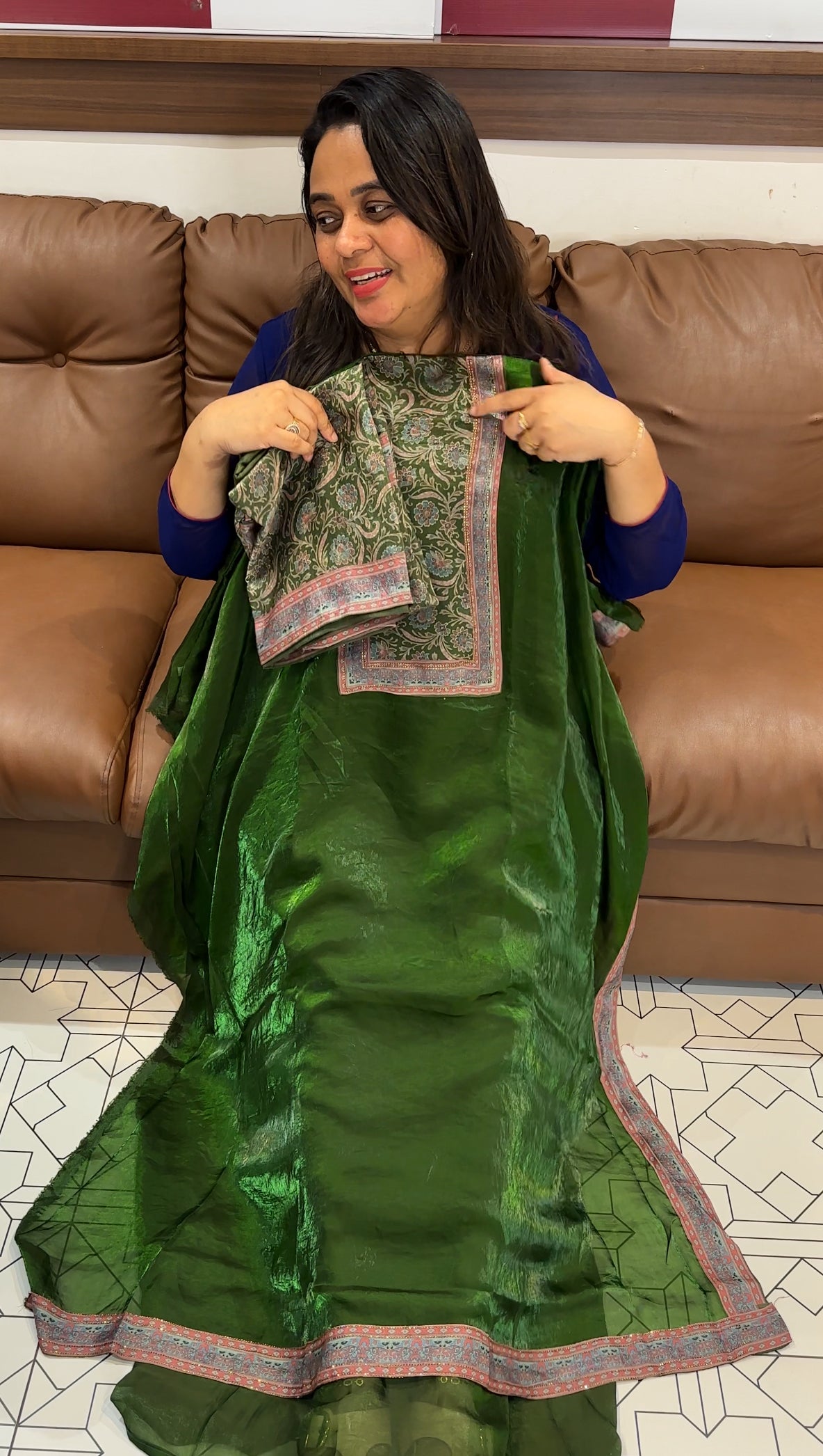 VELVET ORGANZA UNSTITCHED SALEAR SUITS - IHA 27899