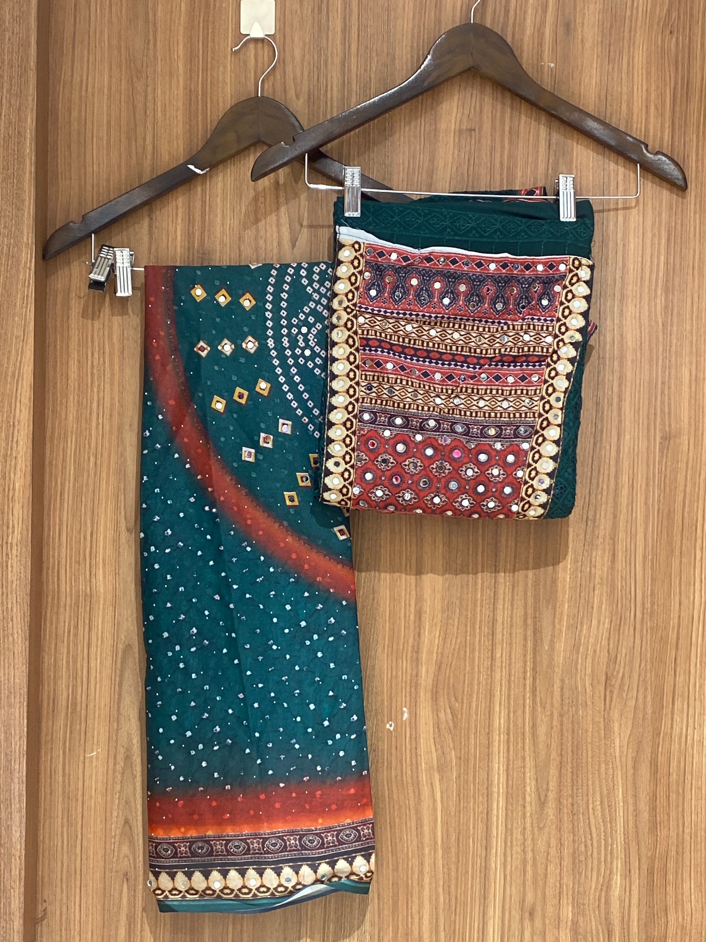 OFFER SALES UNSTITCHED SALWAR SUITS - IHA 26991