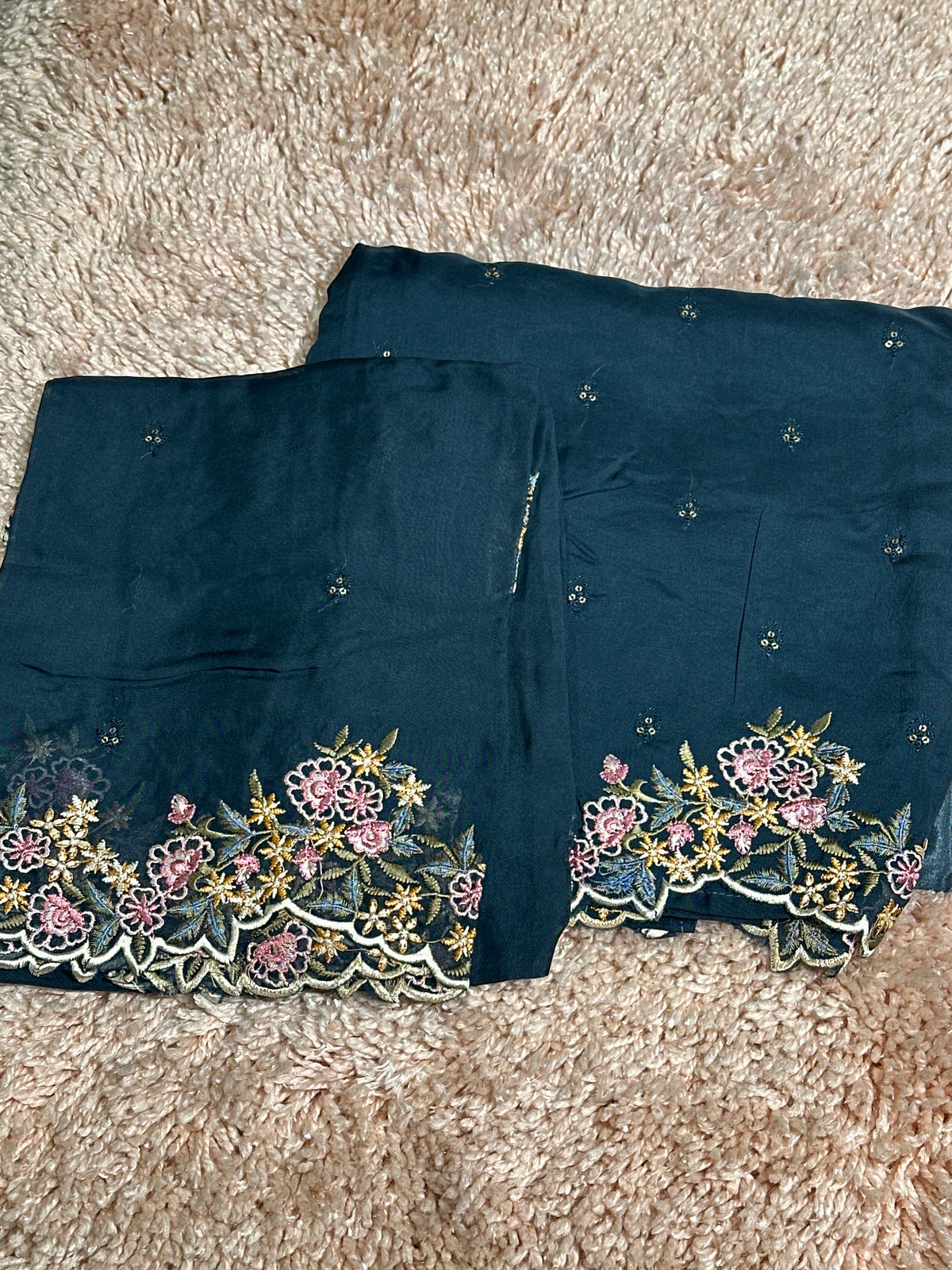 OFFER SALES UNSTITCHED SALWAR SUITS -  IHA 35319