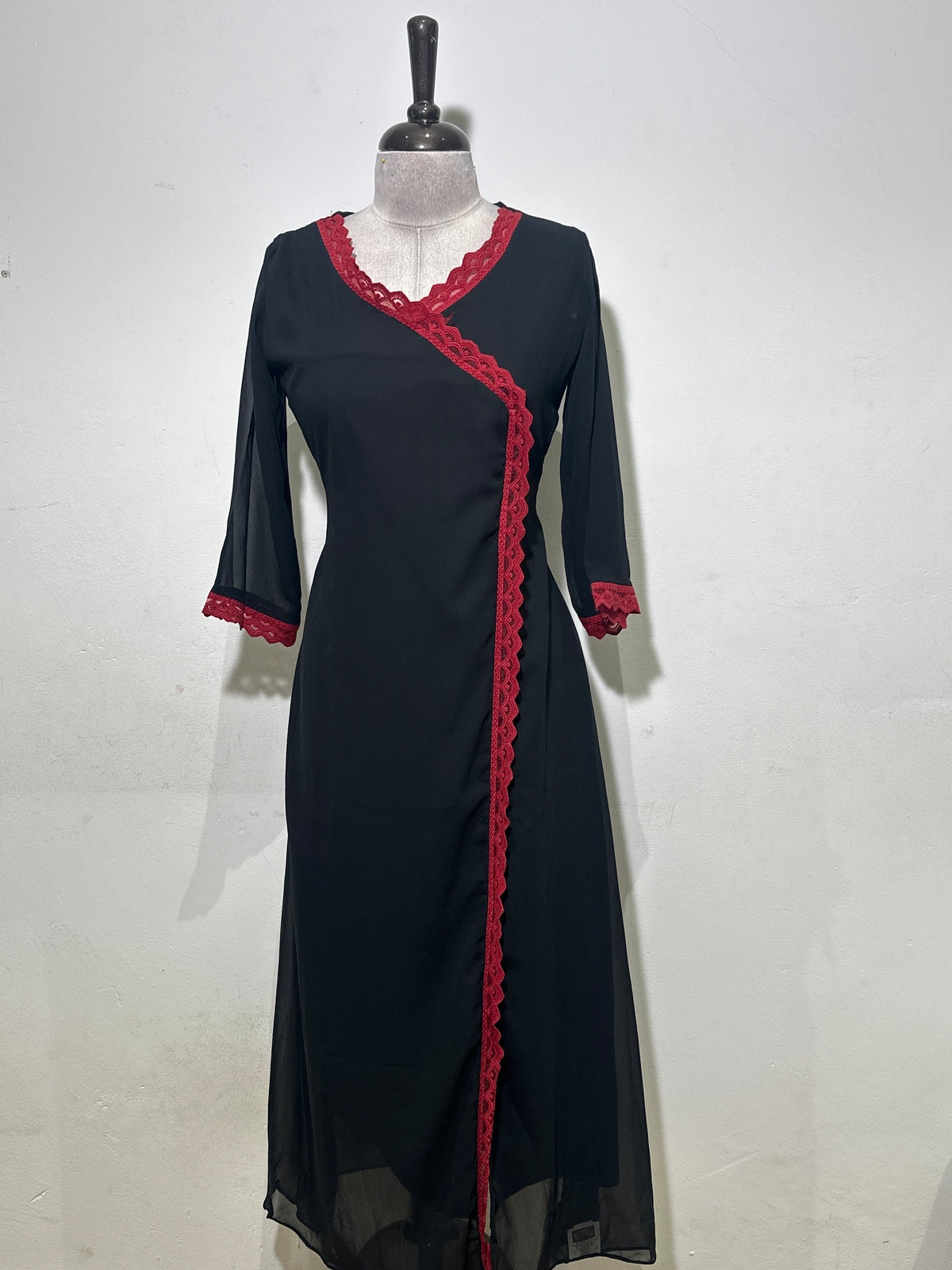 OFFER SALES TOP'S -  IHA 35651