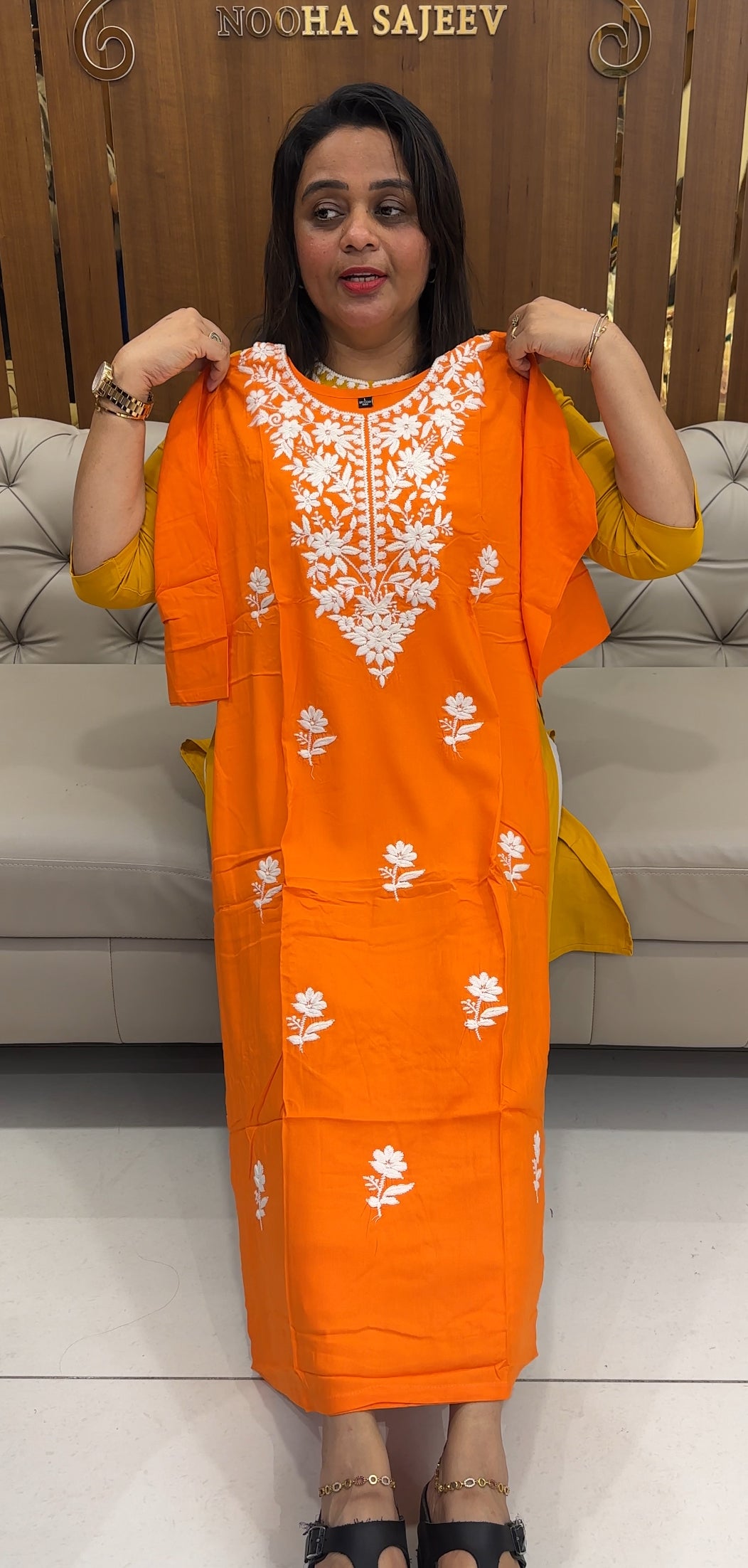 LUCKNOWI CHIKANKARI TOPS - IHA 25751