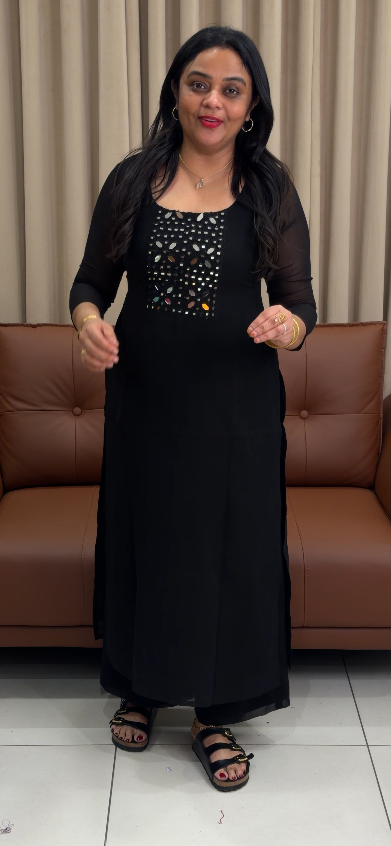 IHA'S IN-HOUSE LONG SLITTED TOPS - IHA 34029