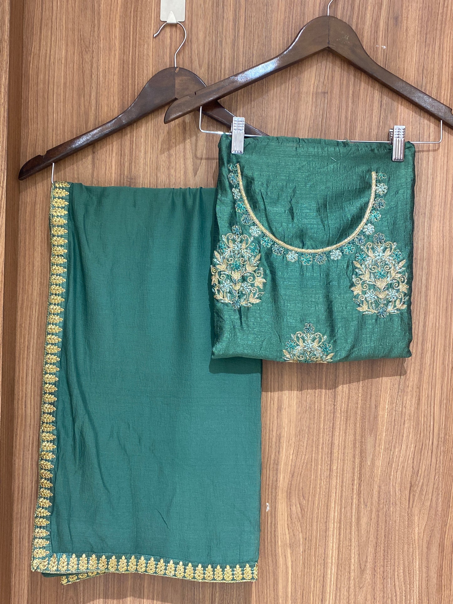 OFFER SALES UNSTITCHED SALWAR SUITS - IHA 26879
