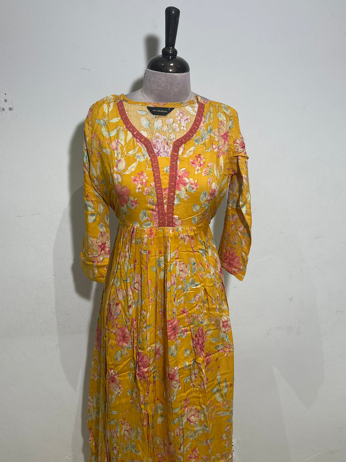OFFER SALES TOP AND  BOTTOM  -  IHA 35974