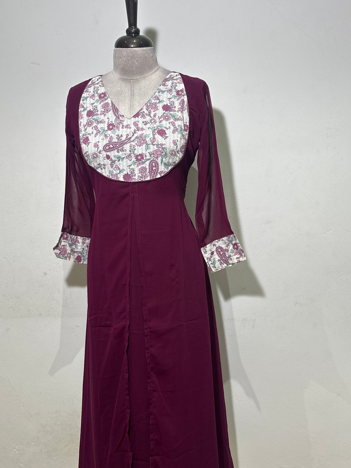 OFFER SALES TOP'S -  IHA 35651