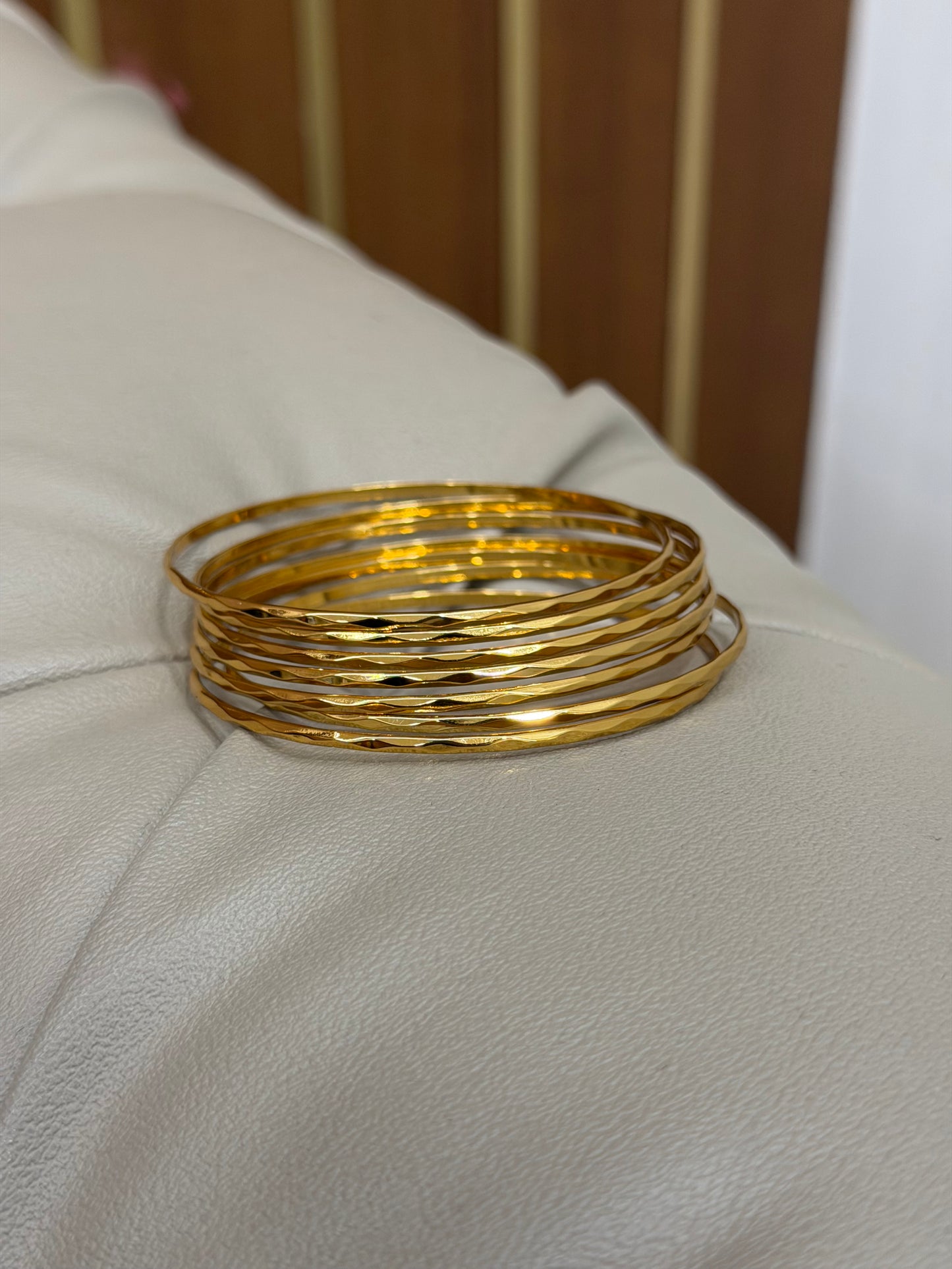 DESIGNER  BANGLES - IHA 29010