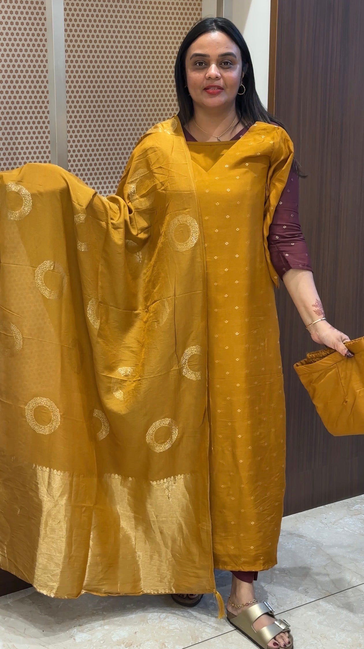 IHA'S IN-HOUSE MUL CHANDERI TOP,BOTTOM AND DUPATTA - IHA 32221