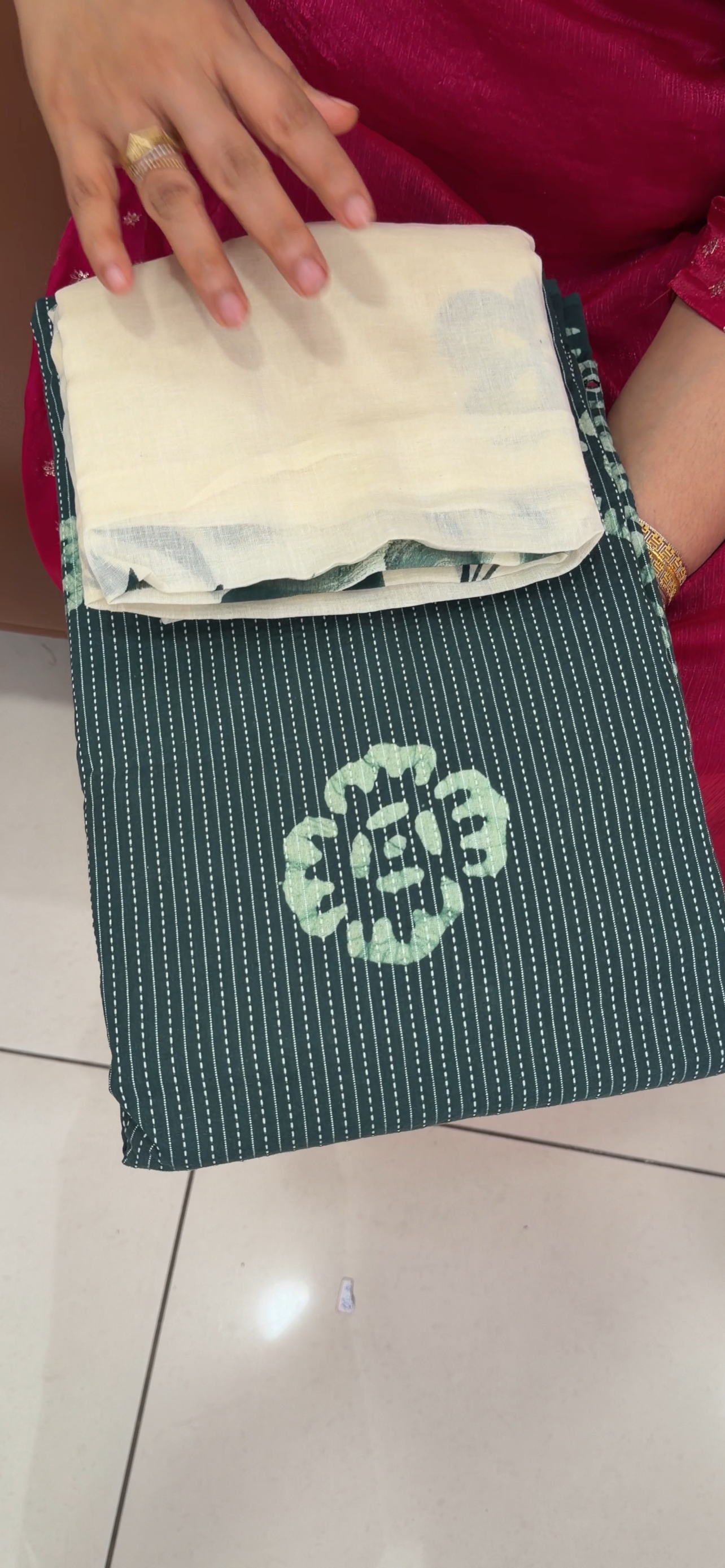 COTTON UNSTITCHED SALWR SUITS - IHA 34044