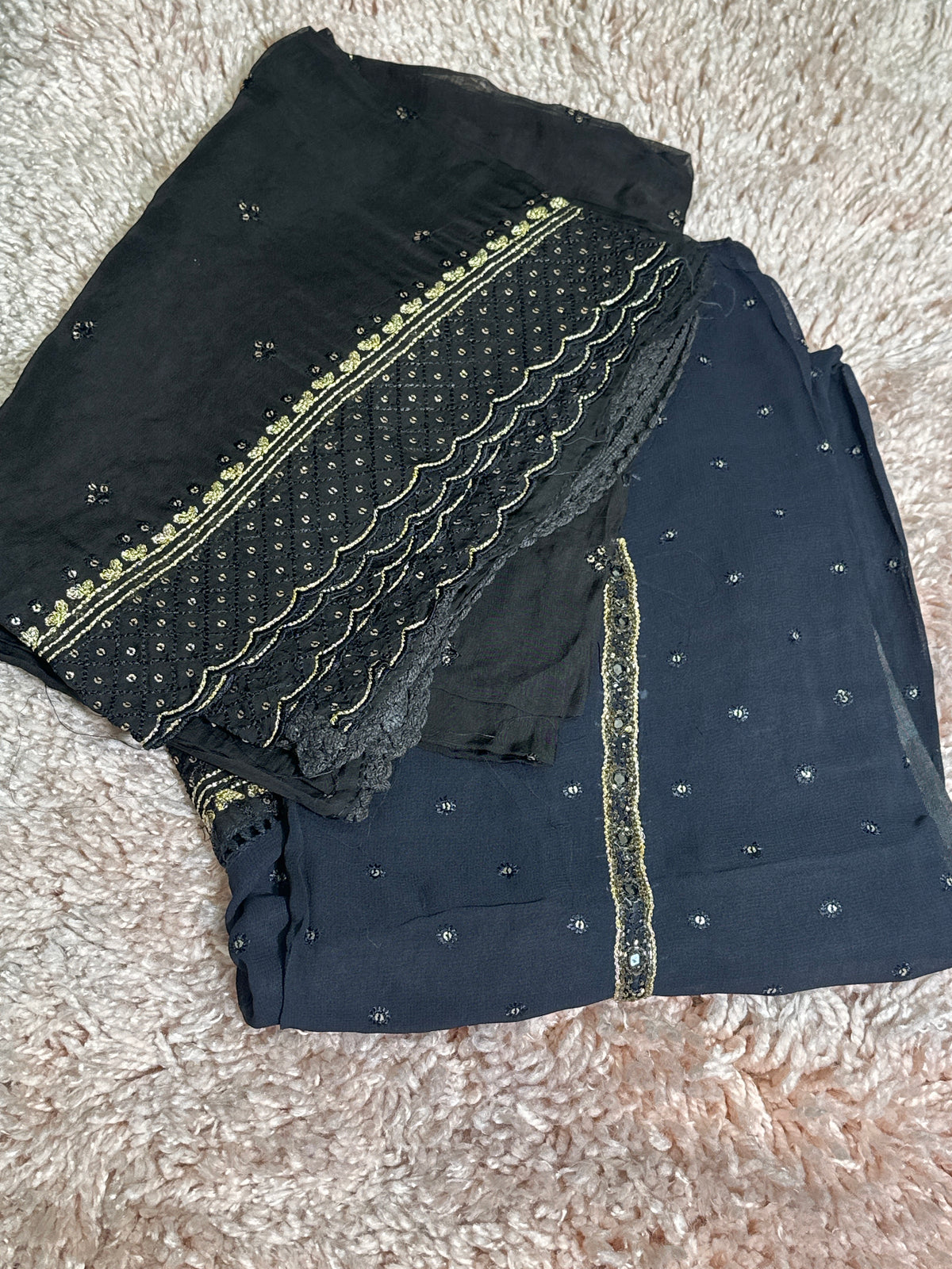 OFFER SALES UNSTITCHED SALWAR SUITS -  IHA 35416