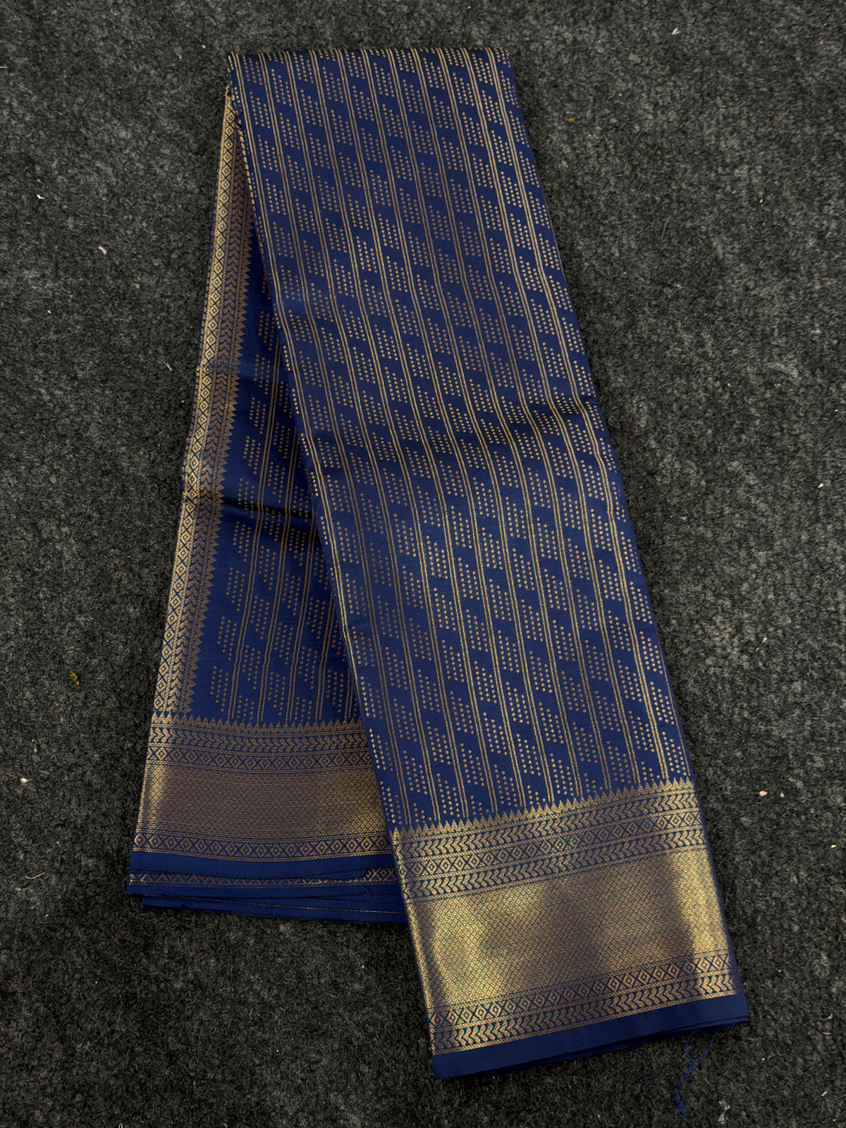 OFFER SALES SAREE -  IHA 35807