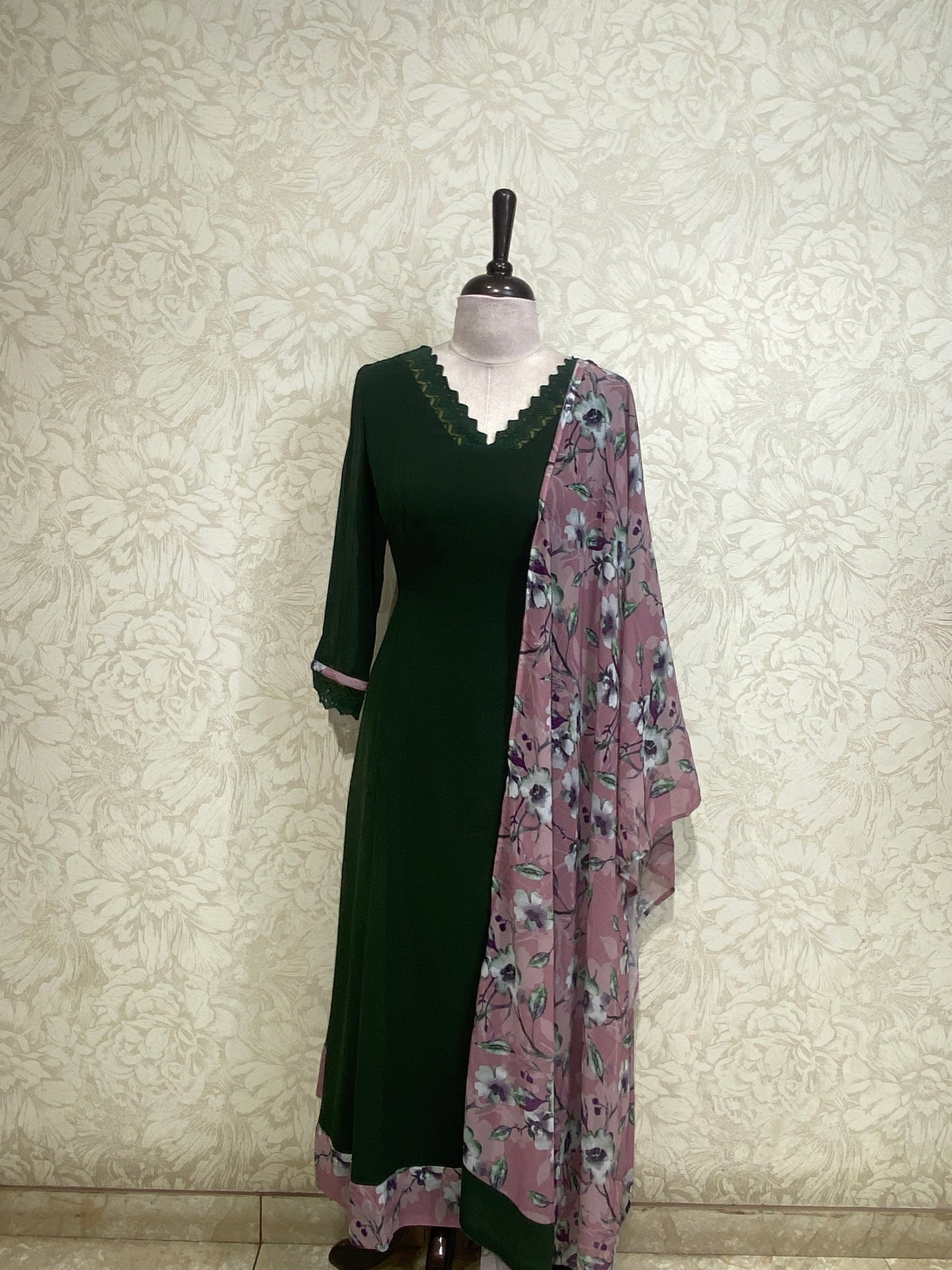 OFFER SALES TOPS COLLECTIONS - IHA 27023