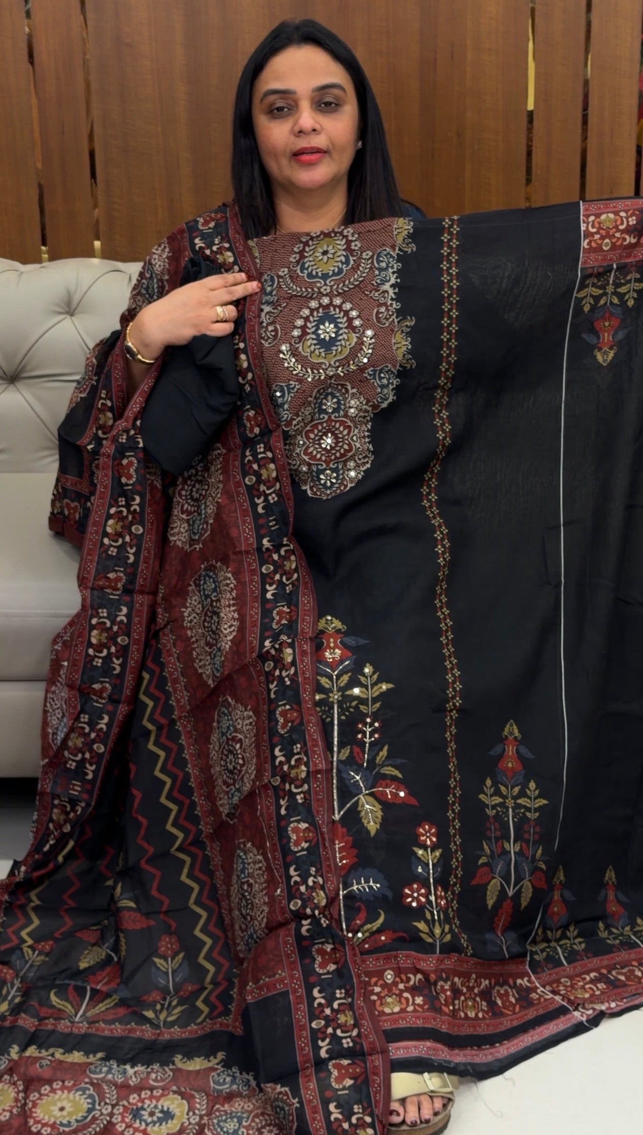 PRINTED MUL CHANDERI UNSTITCHED SALWAR SUITS - IHA 32278