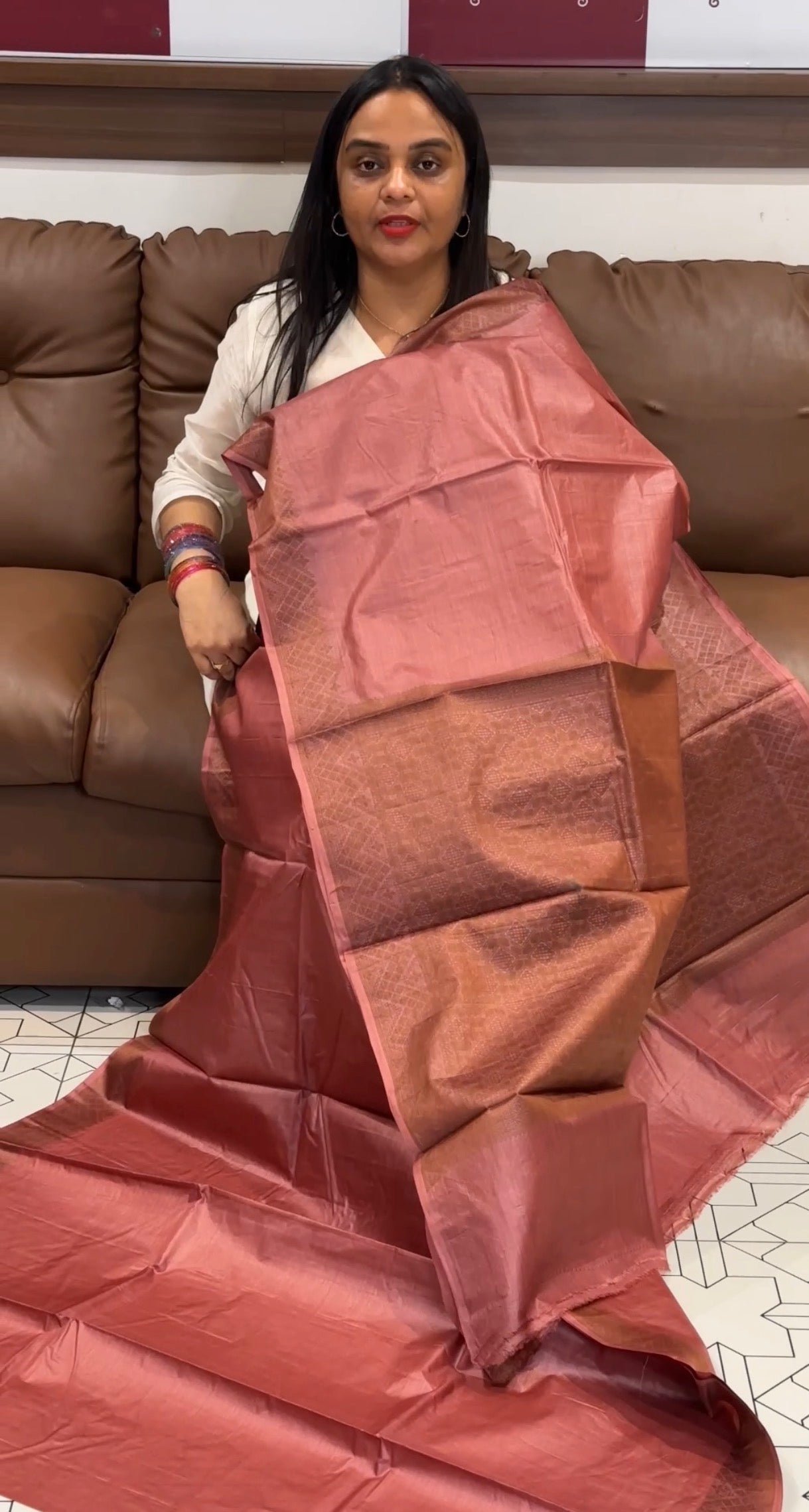 HANDLOOM TUSSUR SILK SAREES - IHA 31571