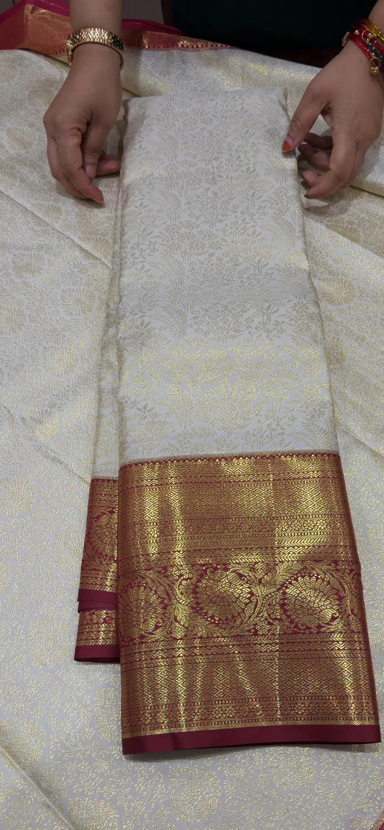 SEMI KANCHIPURAM SAREES - IHA 33926