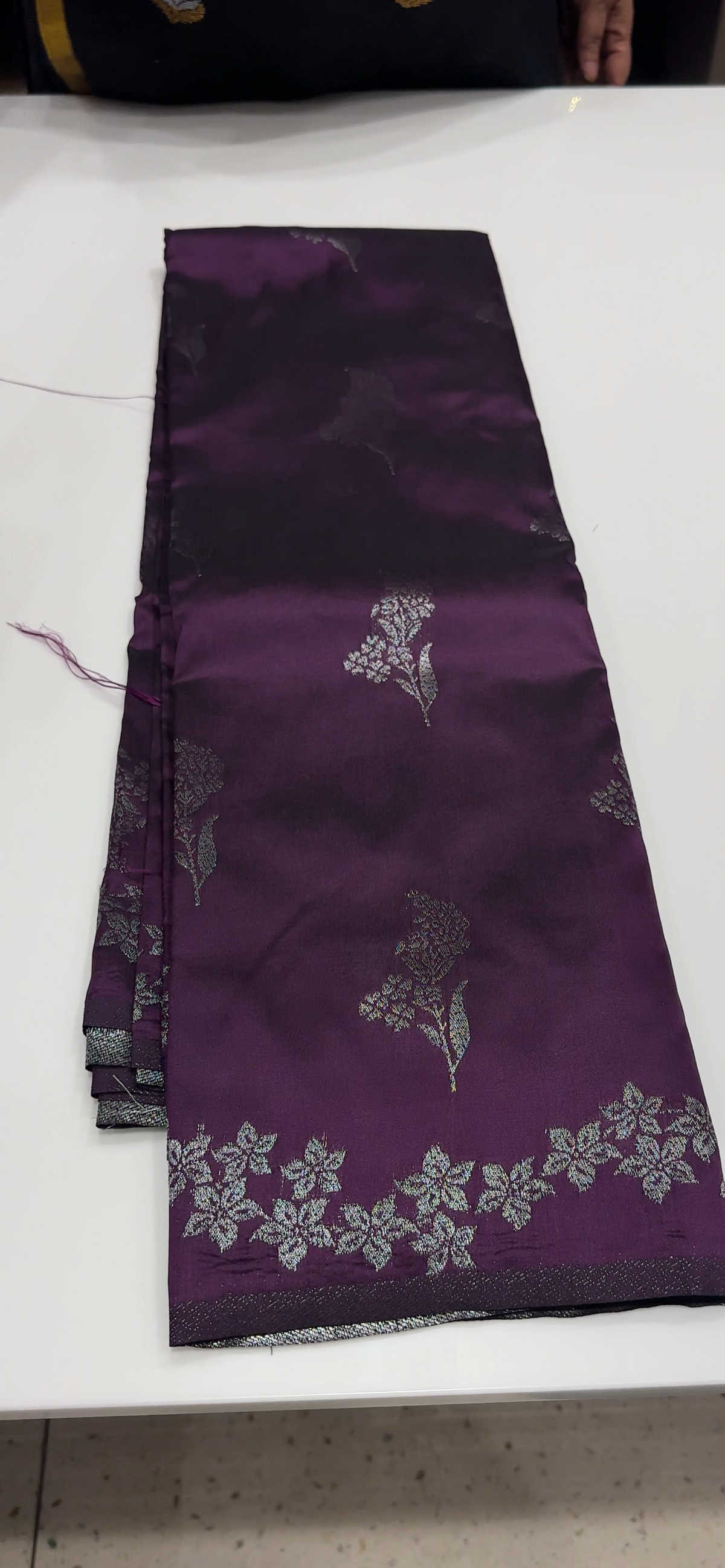 OFFER SALES SAREES - IHA 35502