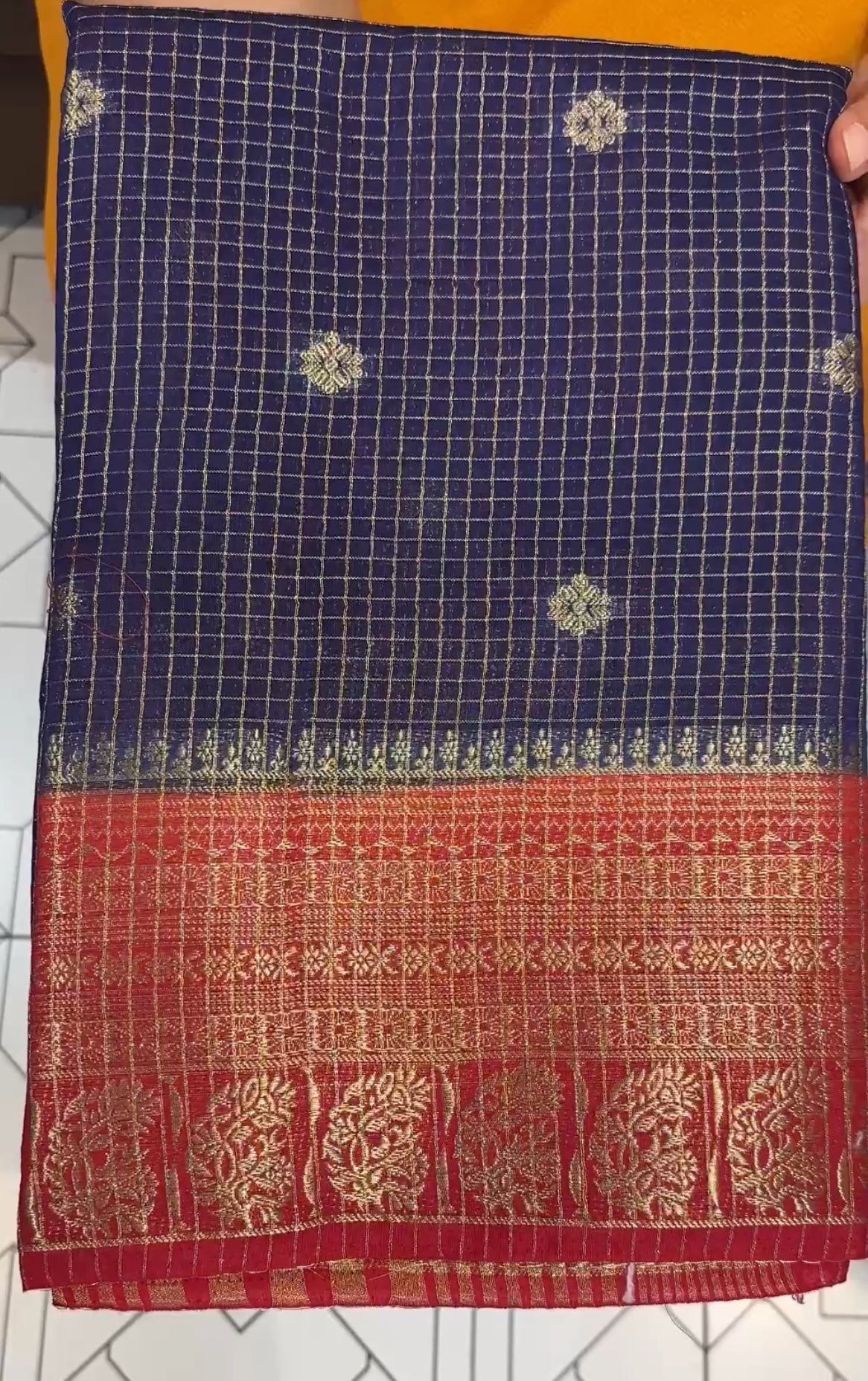 SEMI BANARASI SAREES - IHA 18885