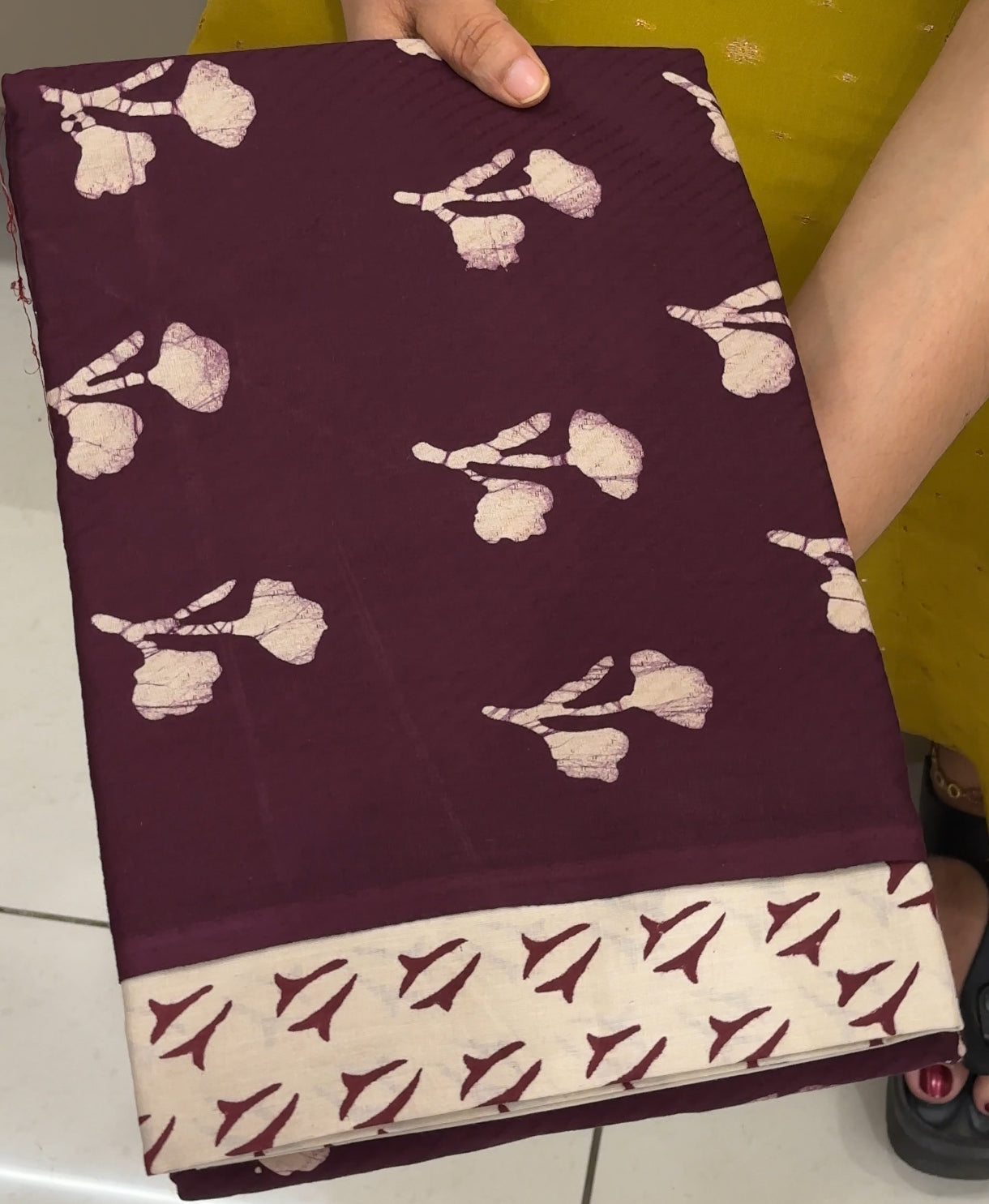 BATIK PRINTED UNSTITCHED SALWAR SUITS - IHA 28574