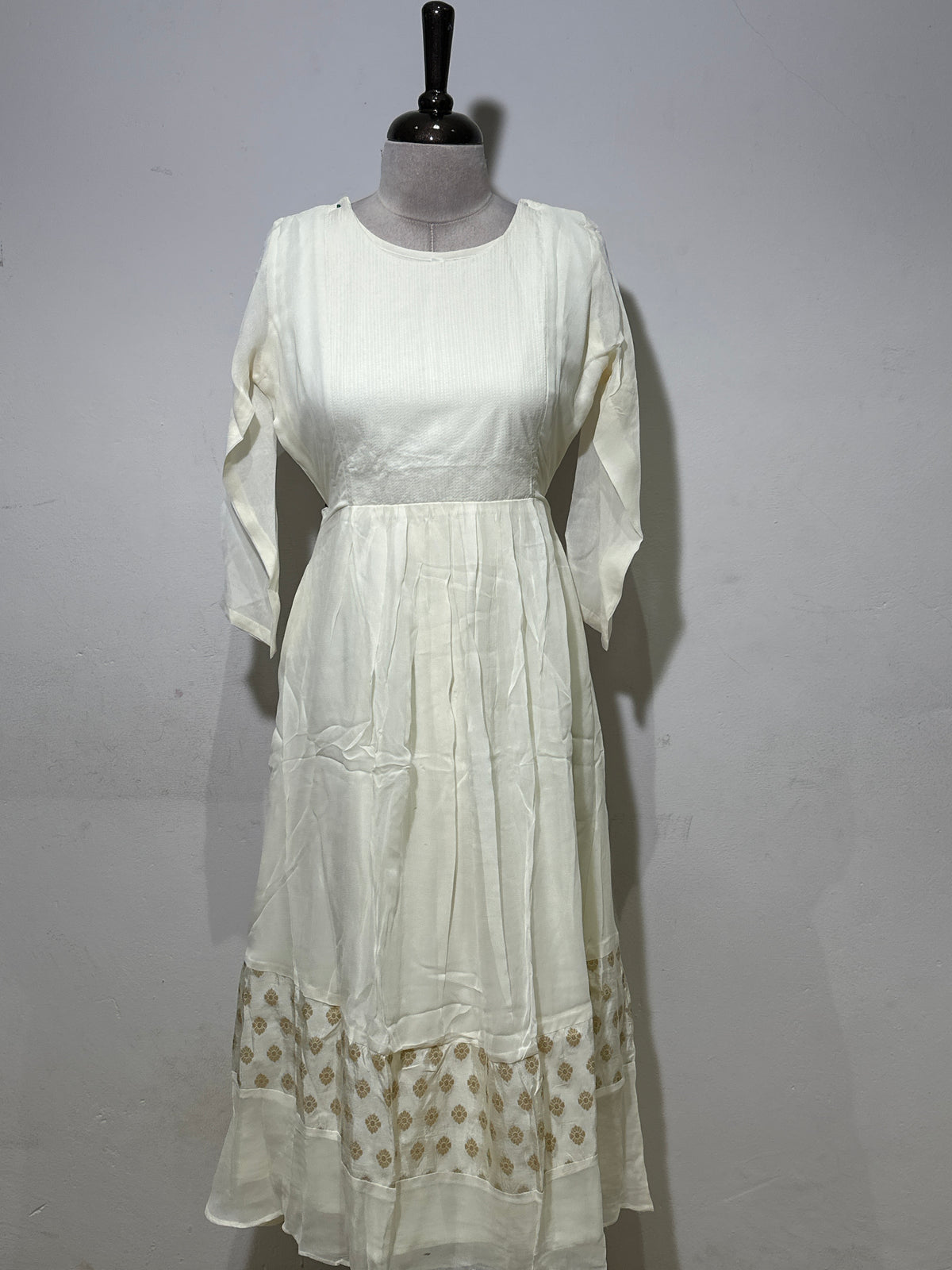 OFFER SALES TOP'S - IHA 35442