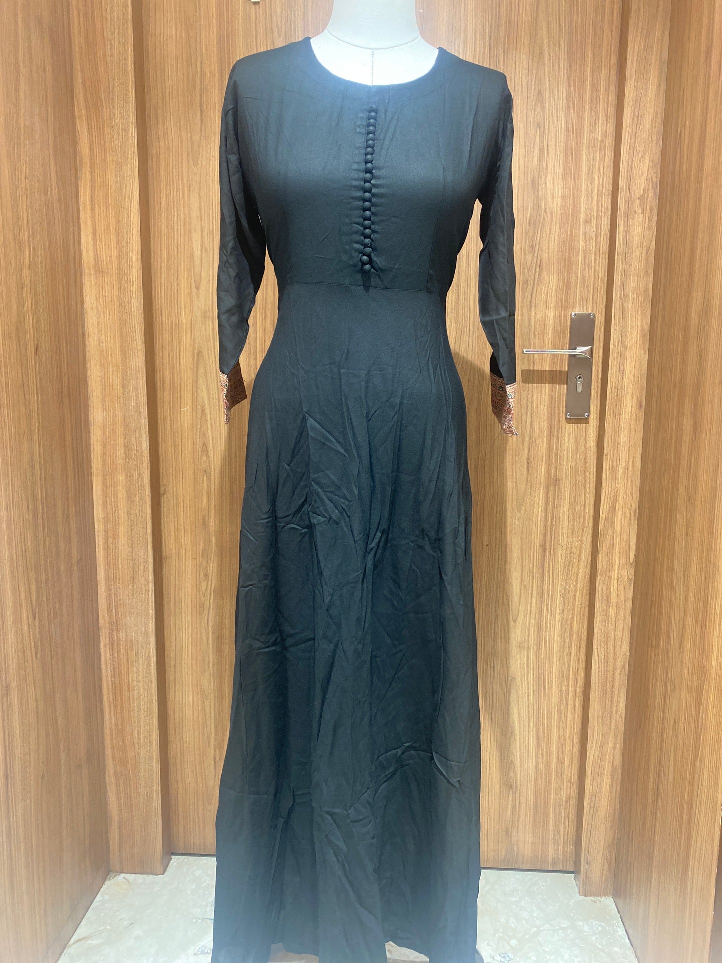 OFFER SALES TOPS COLLECTIONS - IHA 26995