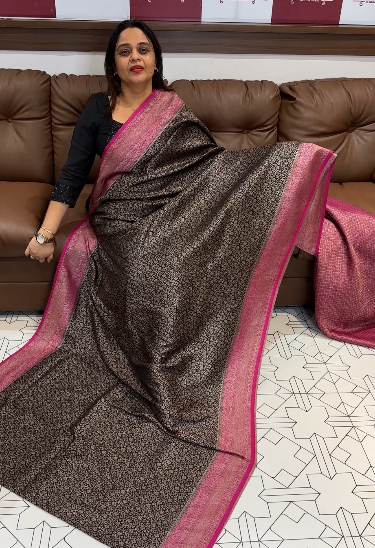 SEMI KATAN SAREE - IHA 17831