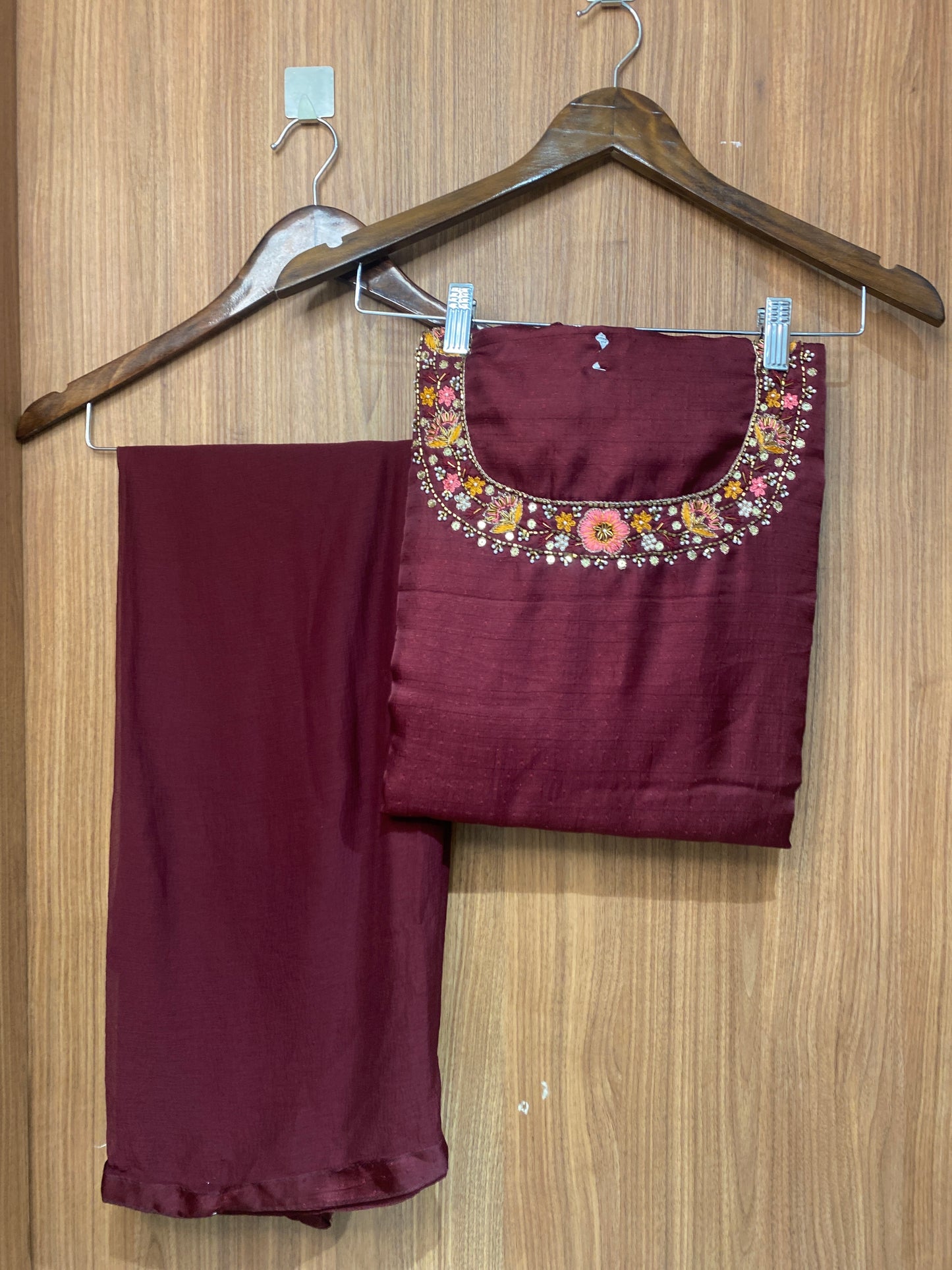 OFFER SALES UNSTITCHED SALWAR SUITS - IHA 26820