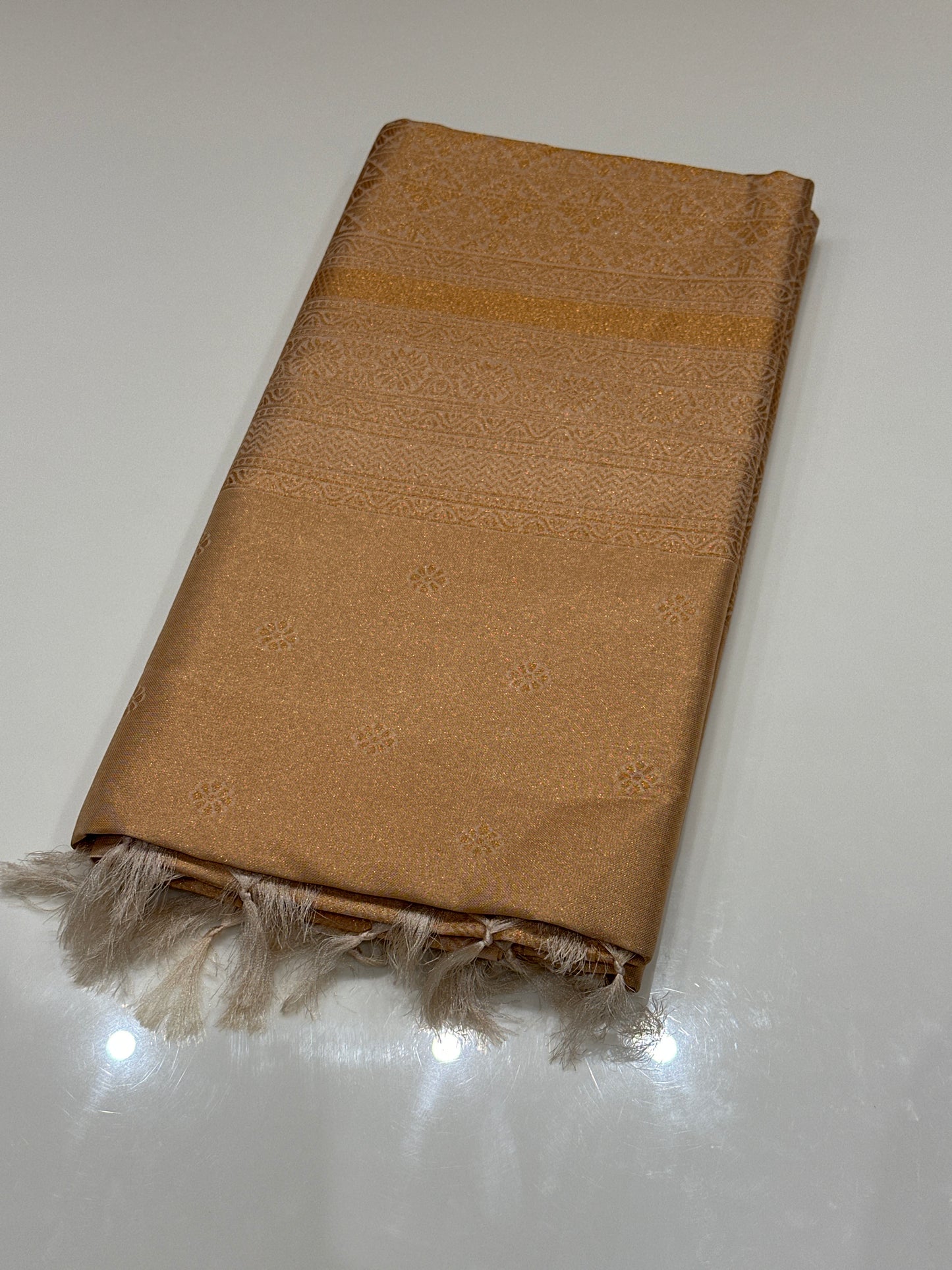 OFFER SALES SAREES - IHA 27171